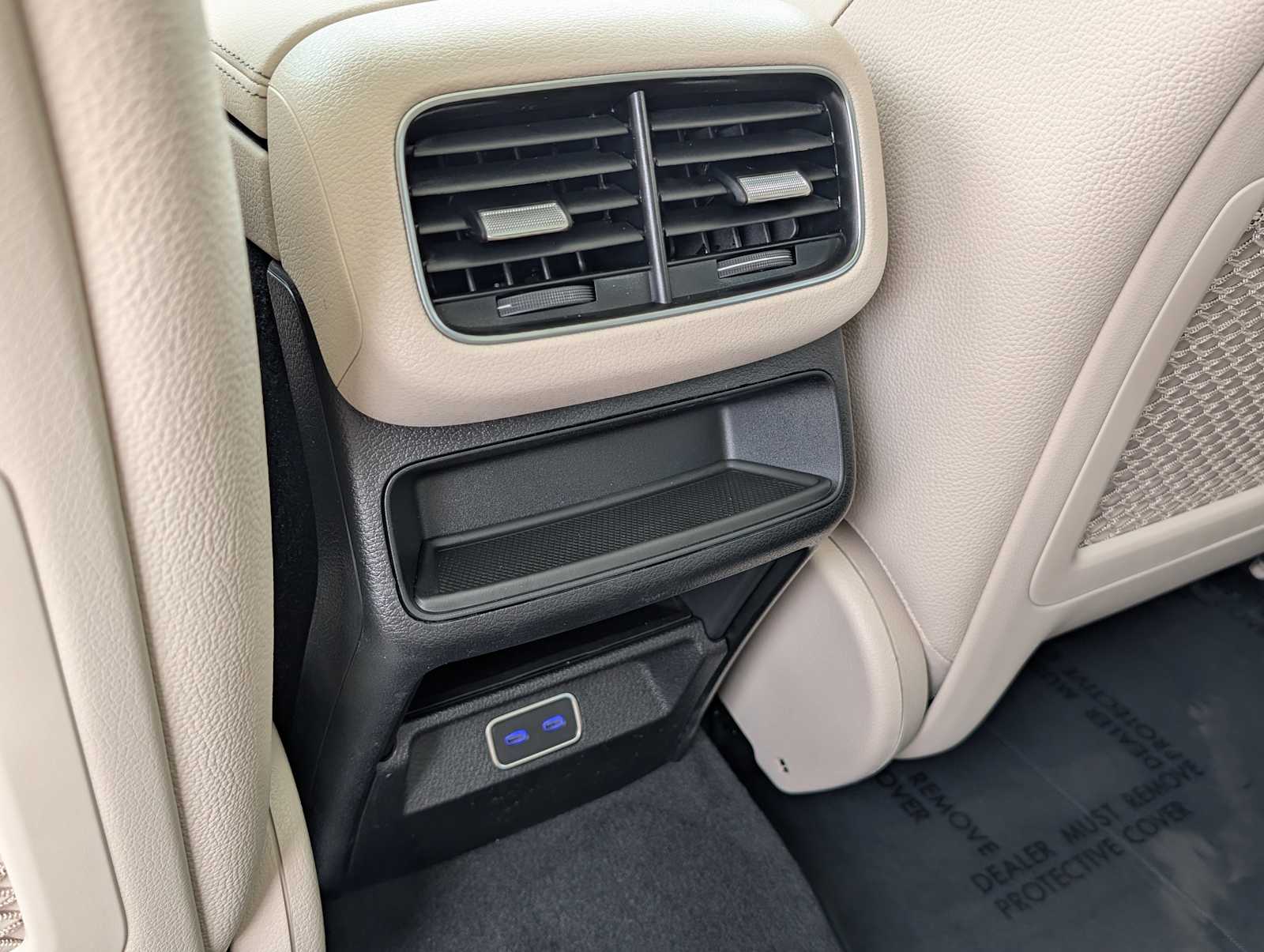 Thumbnail: 2026 Mercedes-Benz GLE - 26