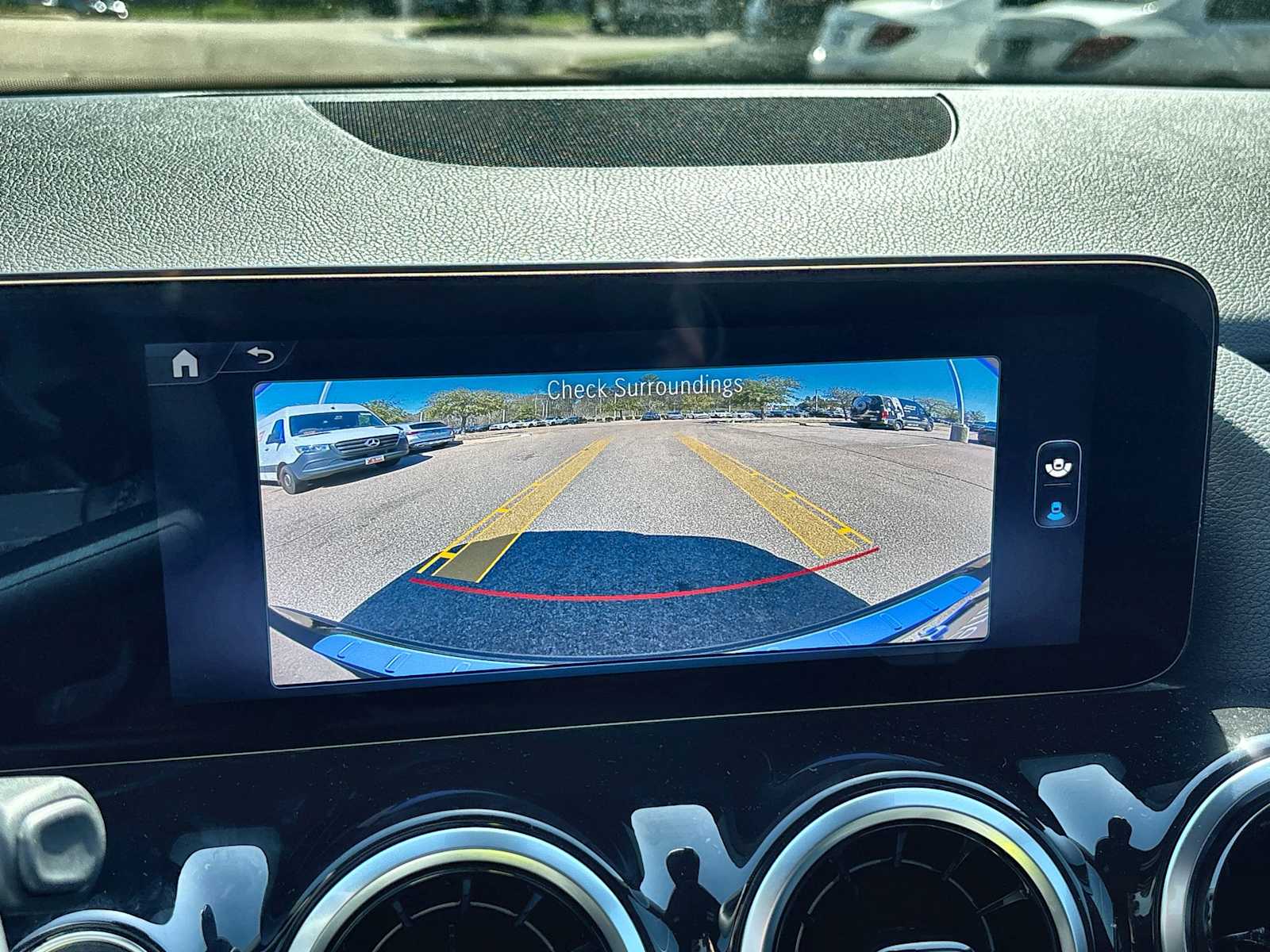 Thumbnail: 2026 Mercedes-Benz GLA - 26