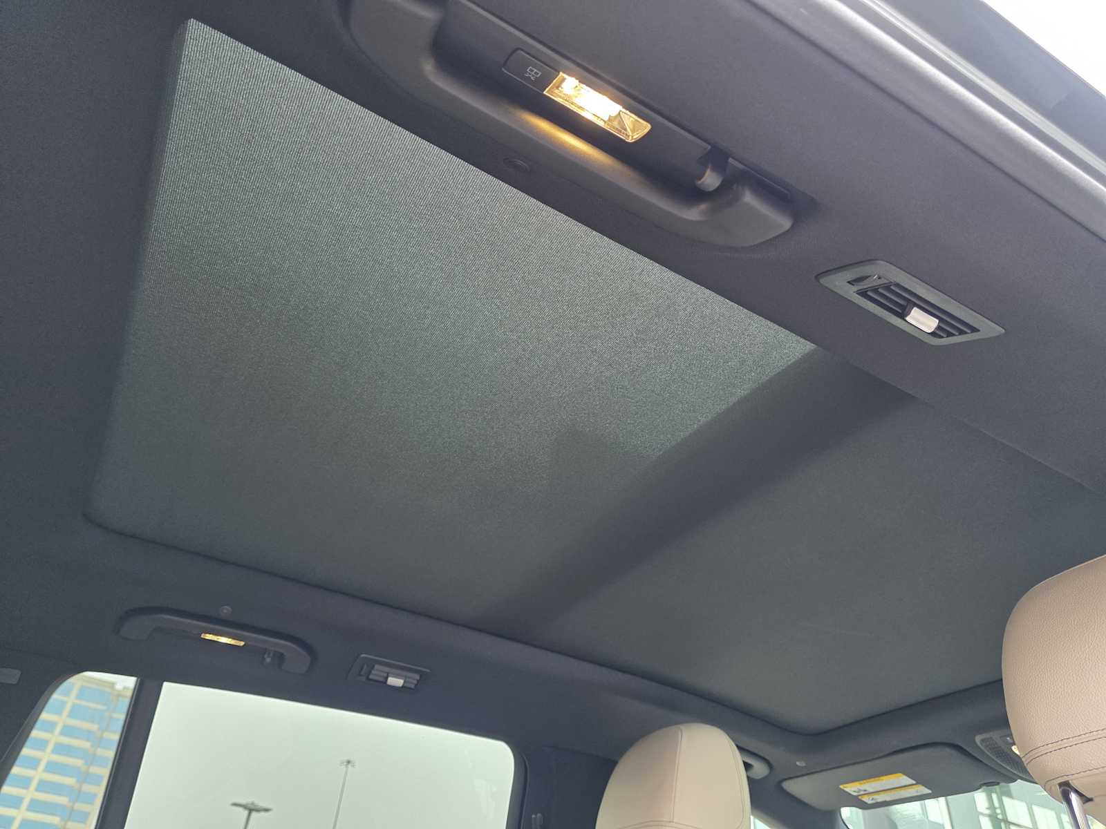 Thumbnail: 2025 Mercedes-Benz GLS - 9