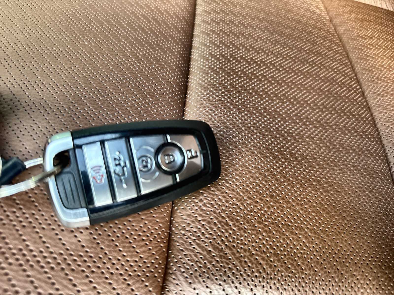 Thumbnail: 2025 Ford Econoline - 16