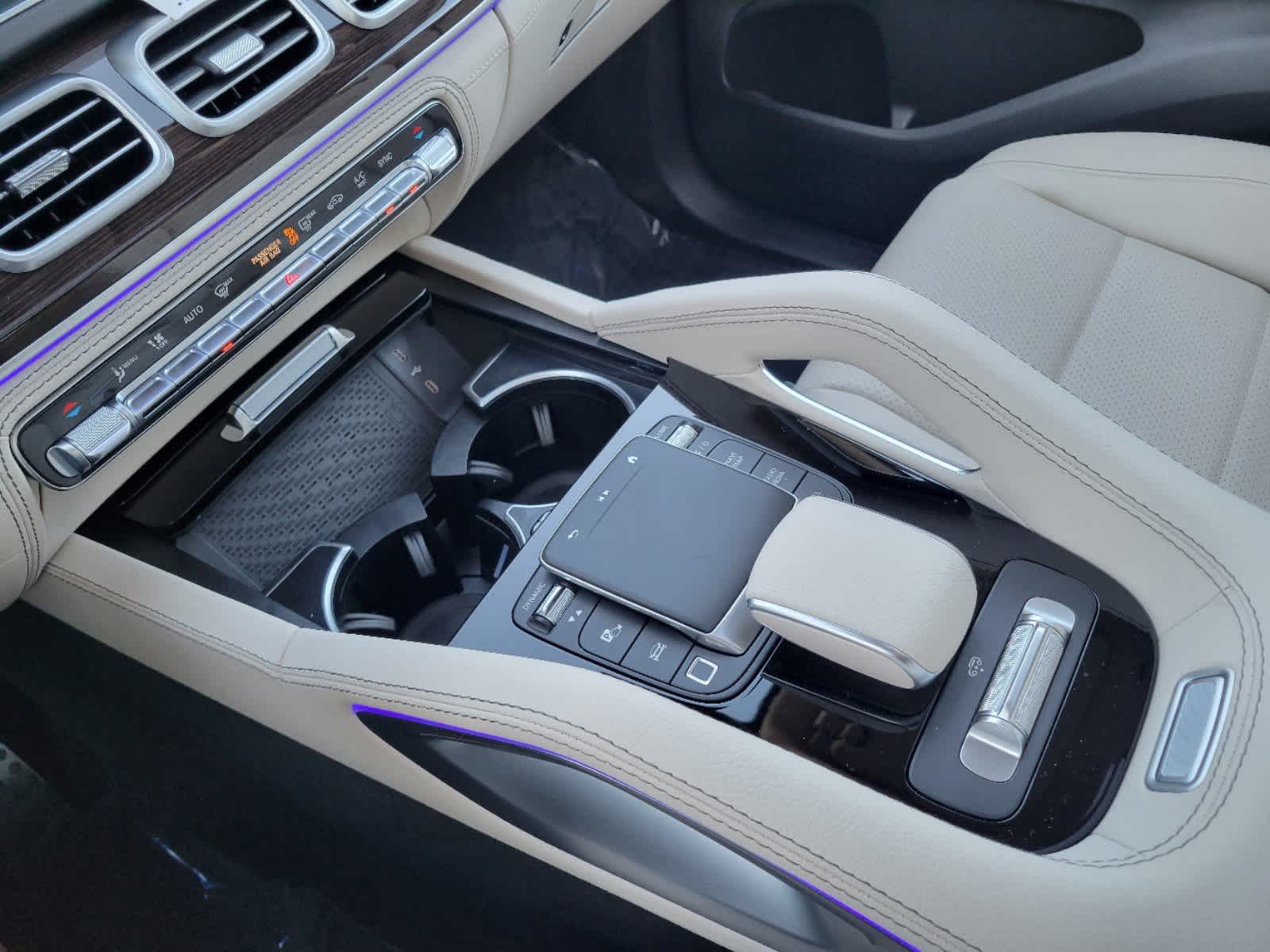 Thumbnail: 2025 Mercedes-Benz GLS - 17