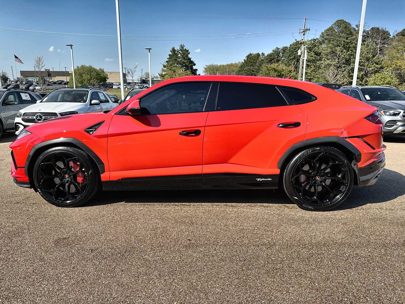 Thumbnail: 2024 Lamborghini Urus - 5