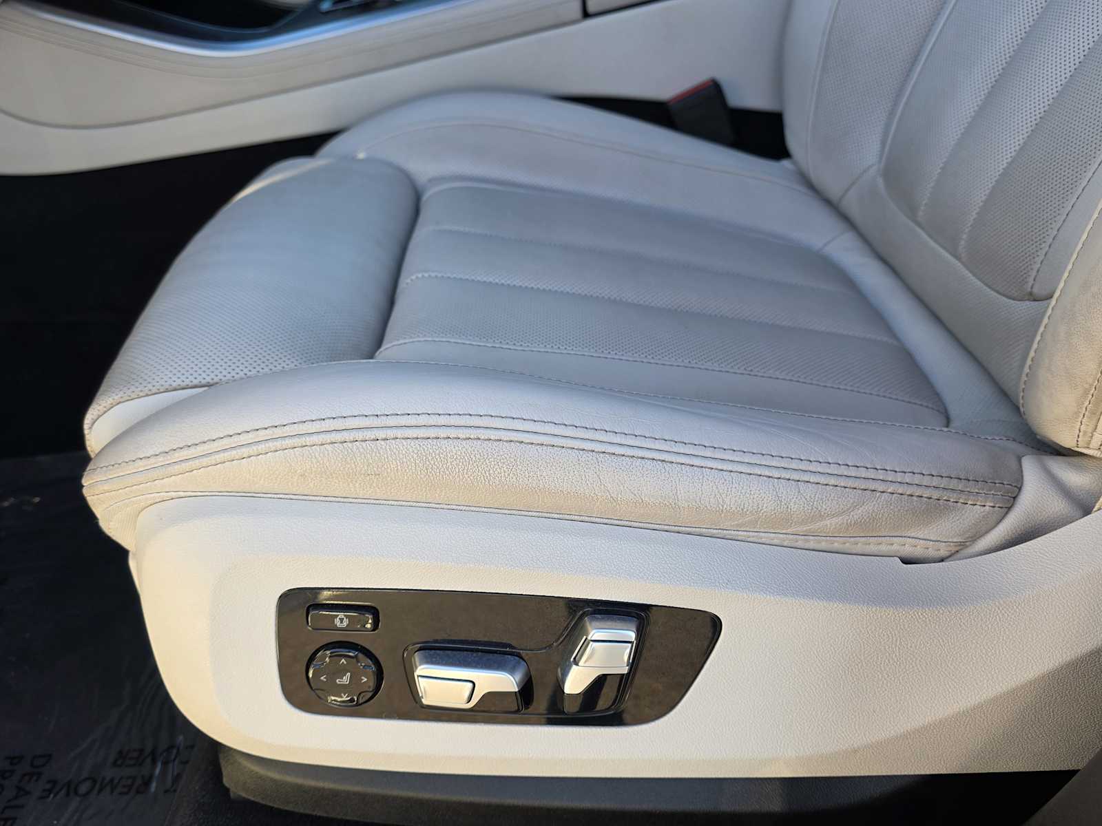 Thumbnail: 2022 BMW X5 - 13