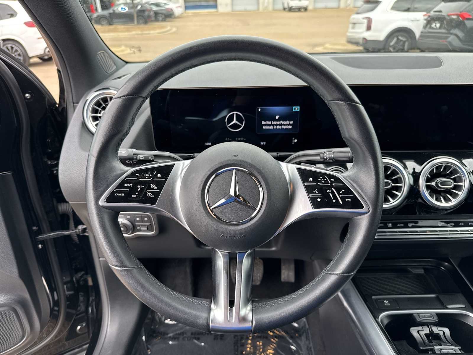 Thumbnail: 2025 Mercedes-Benz GLA - 20