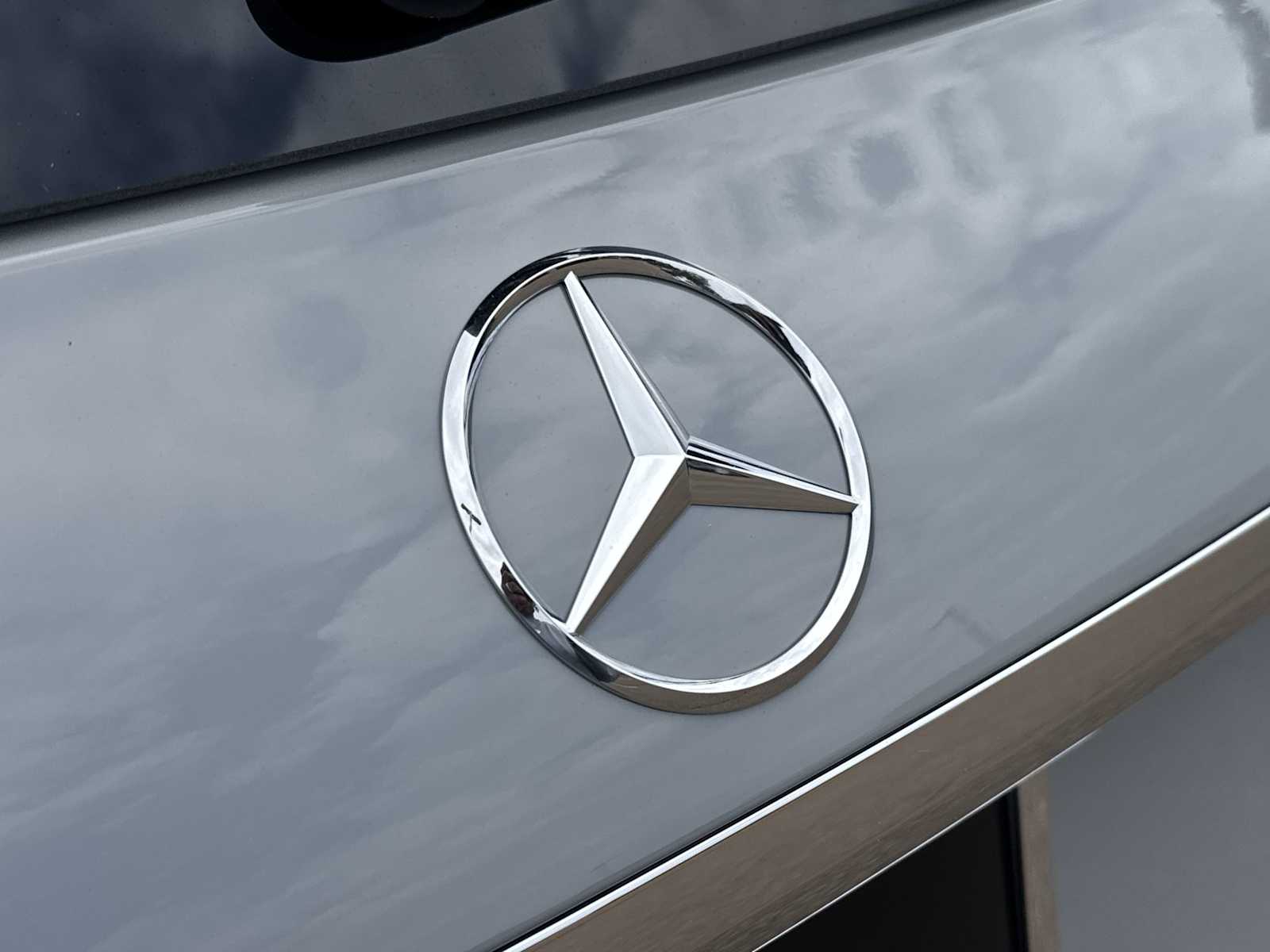 Thumbnail: 2026 Mercedes-Benz GLE - 10