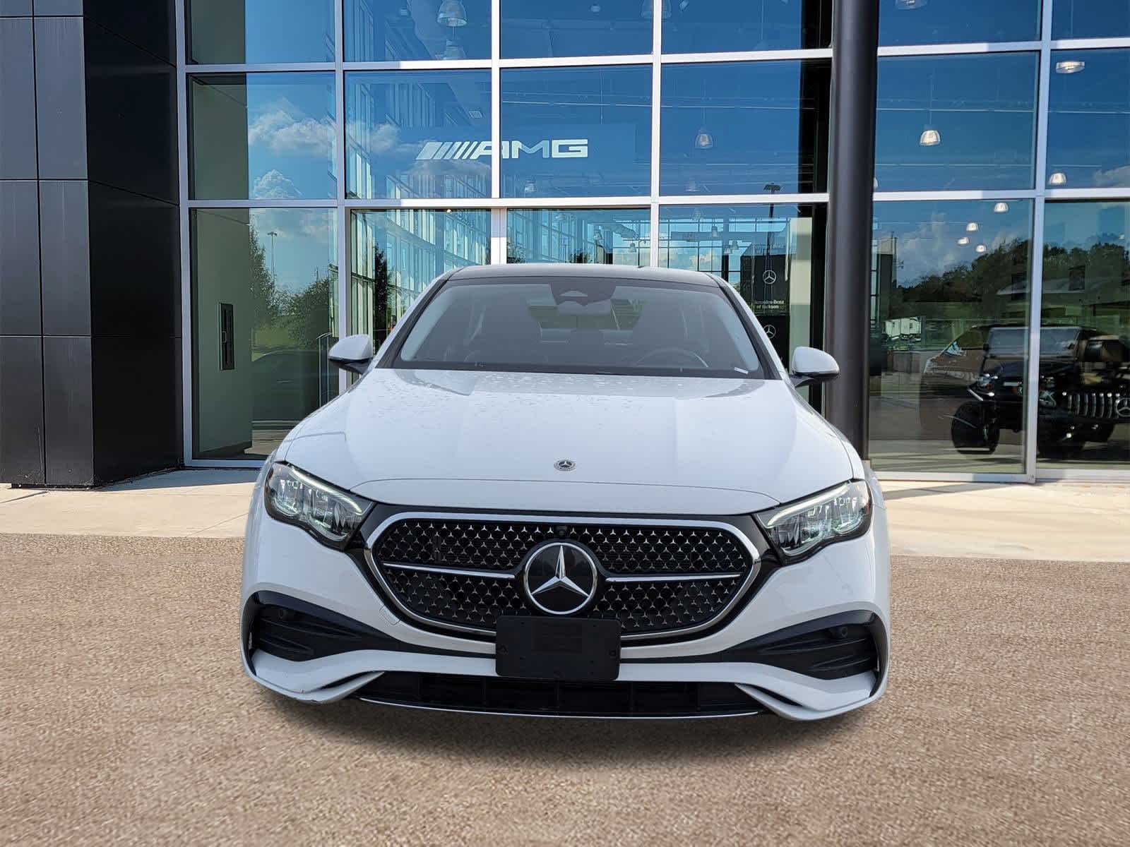 Thumbnail: 2025 Mercedes-Benz E-Class - 2