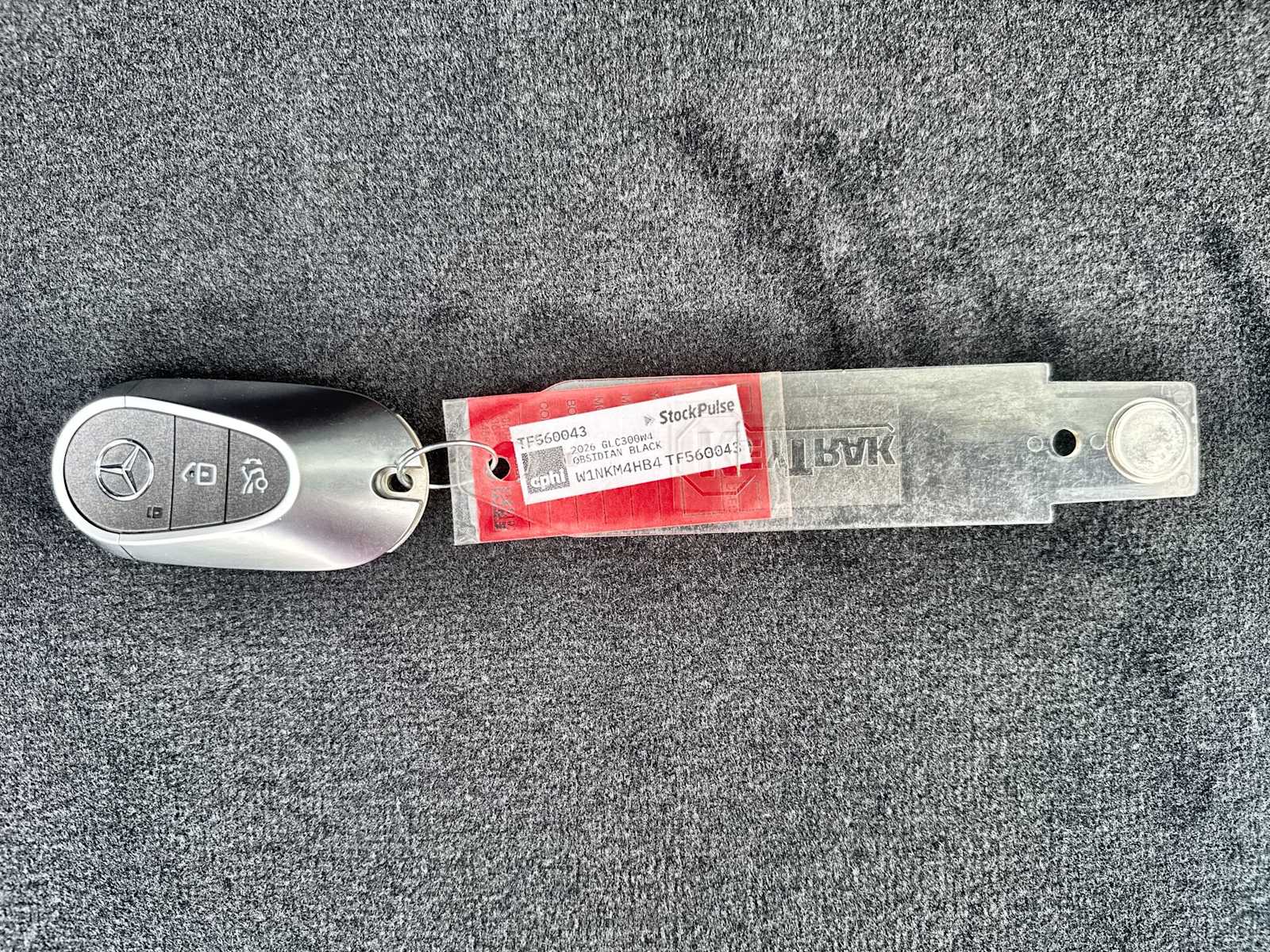 Thumbnail: 2026 Mercedes-Benz GLC - 26