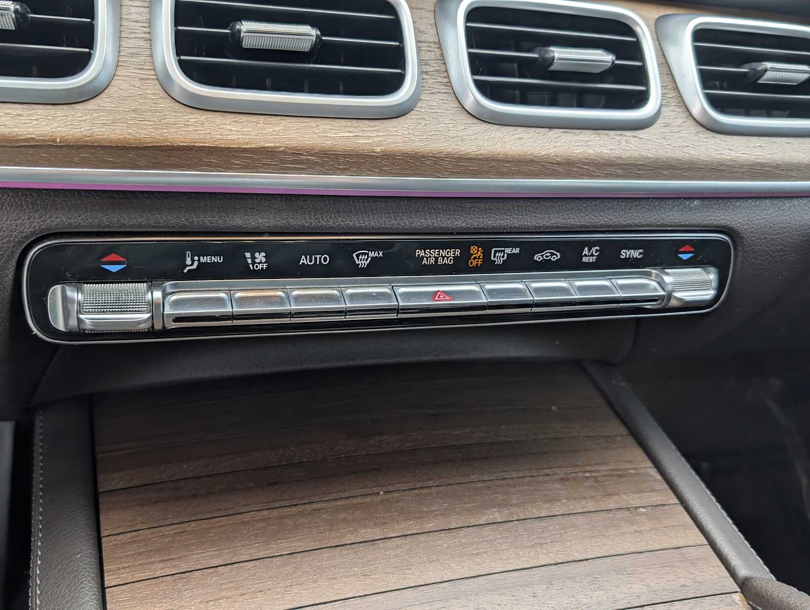 Thumbnail: 2020 Mercedes-Benz GLE - 16