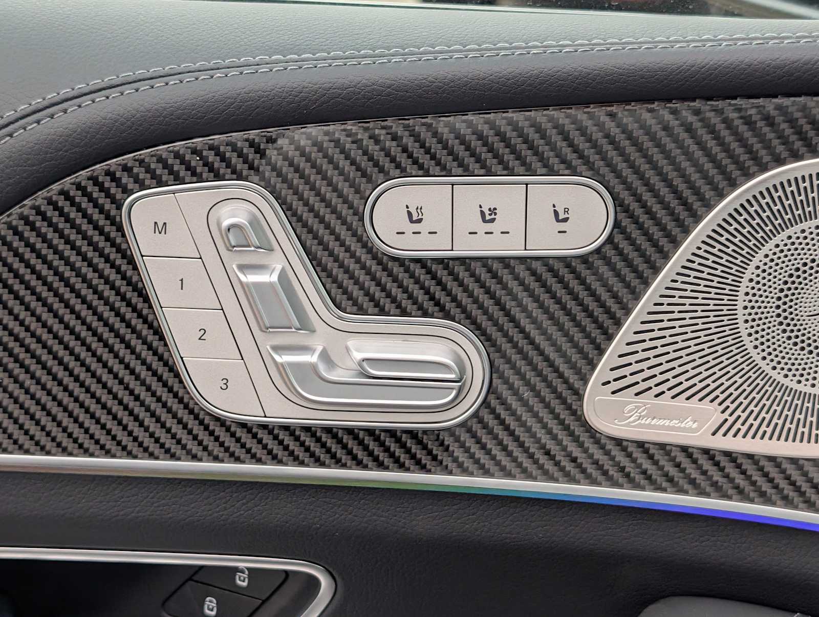 Thumbnail: 2026 Mercedes-Benz GLE - 19