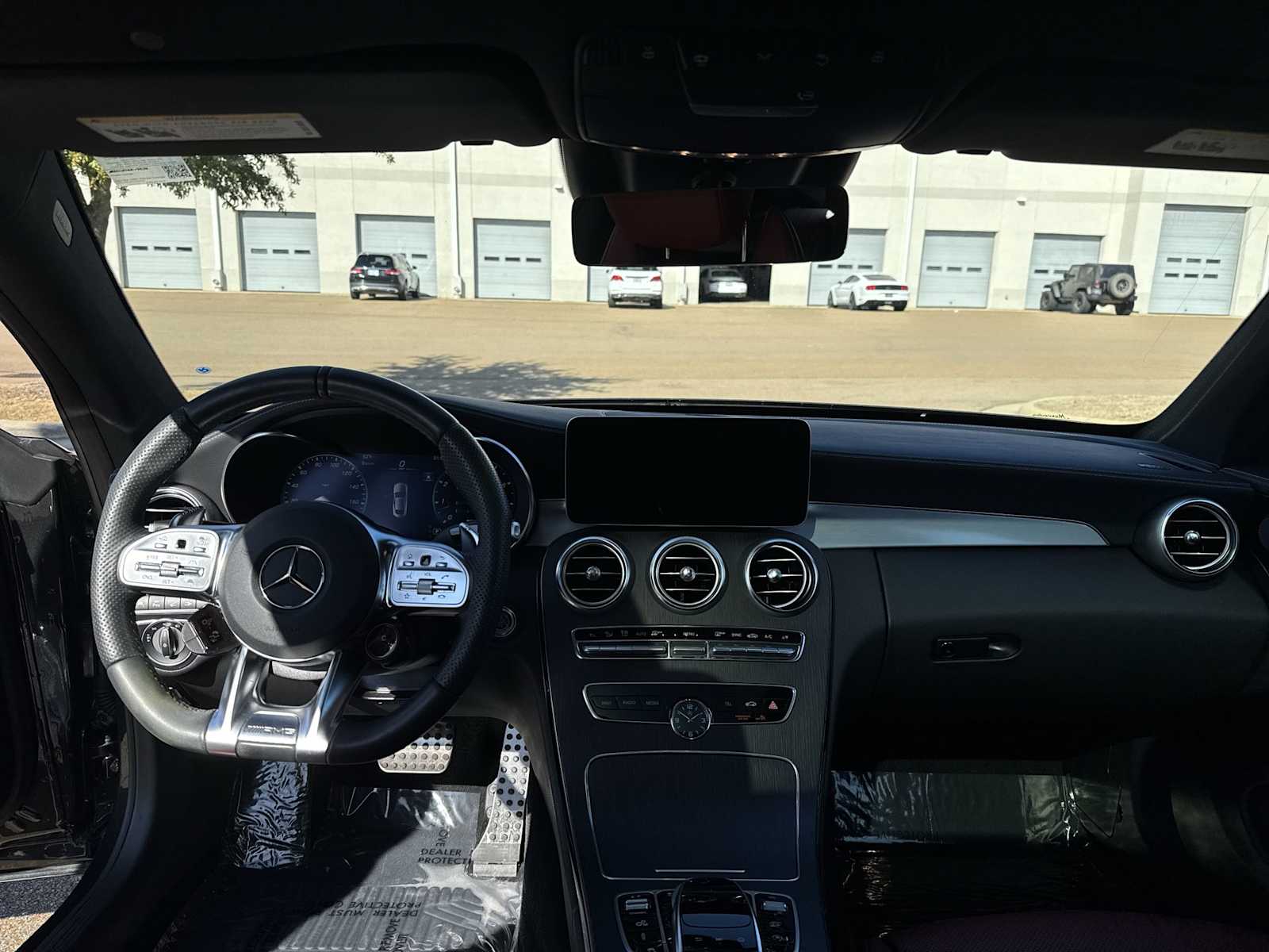 Thumbnail: 2022 Mercedes-Benz C-Class - 22