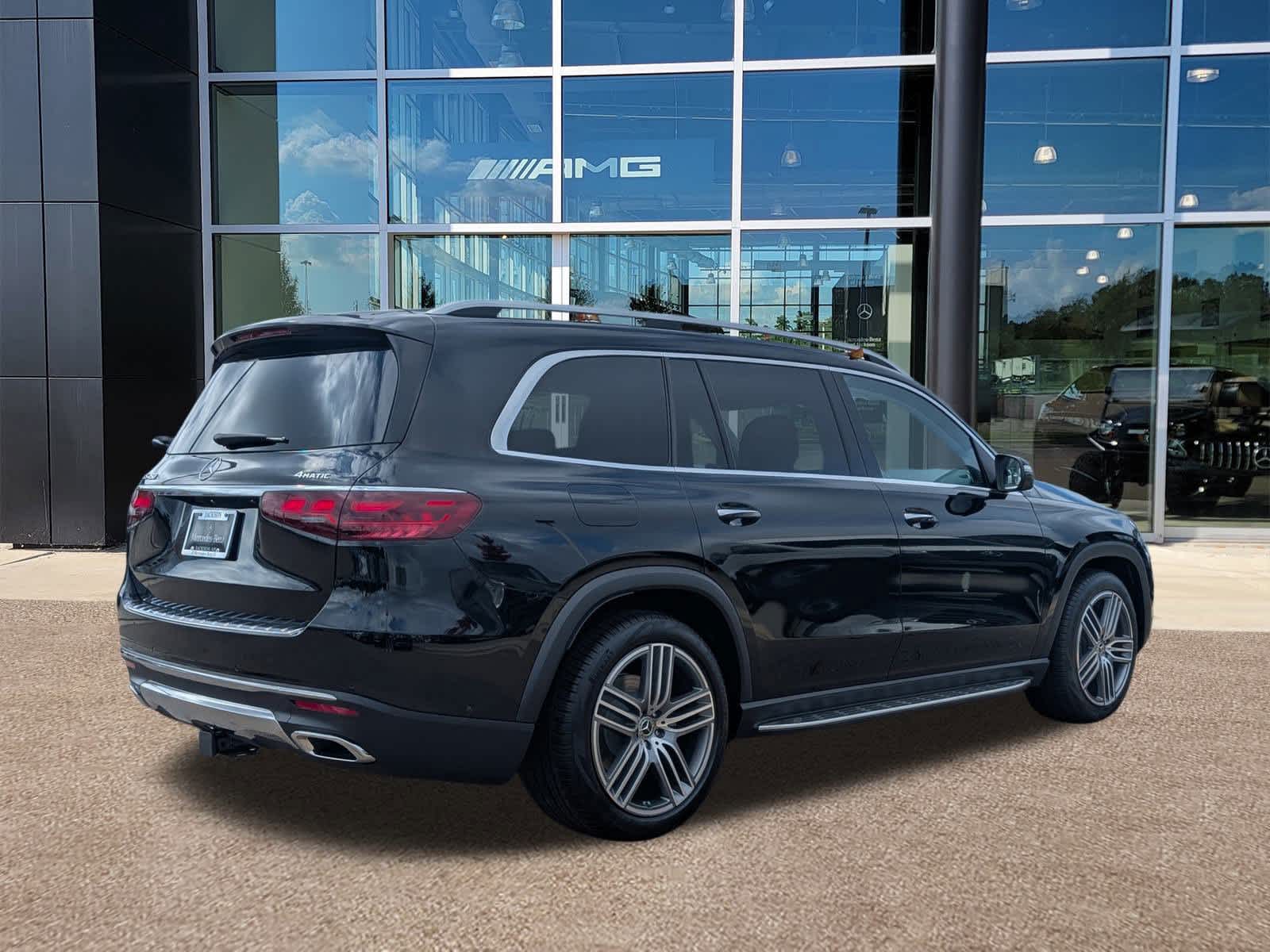 Thumbnail: 2026 Mercedes-Benz GLS - 4