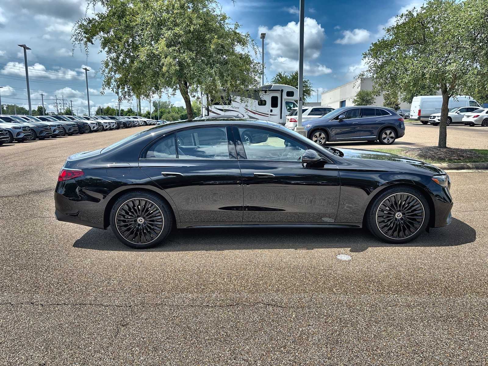 Thumbnail: 2026 Mercedes-Benz E-Class - 10