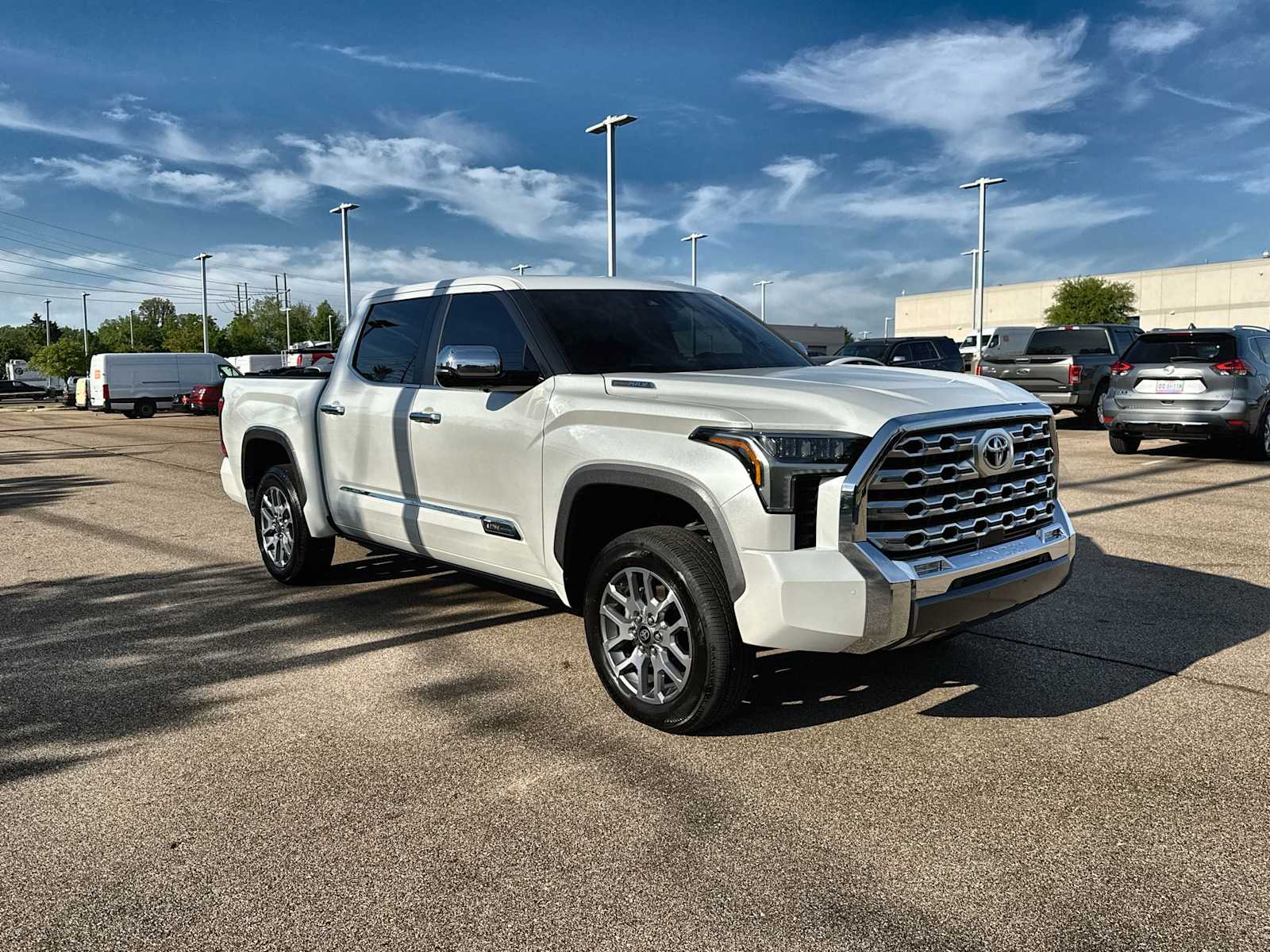 Thumbnail: 2025 Toyota Tundra - 11