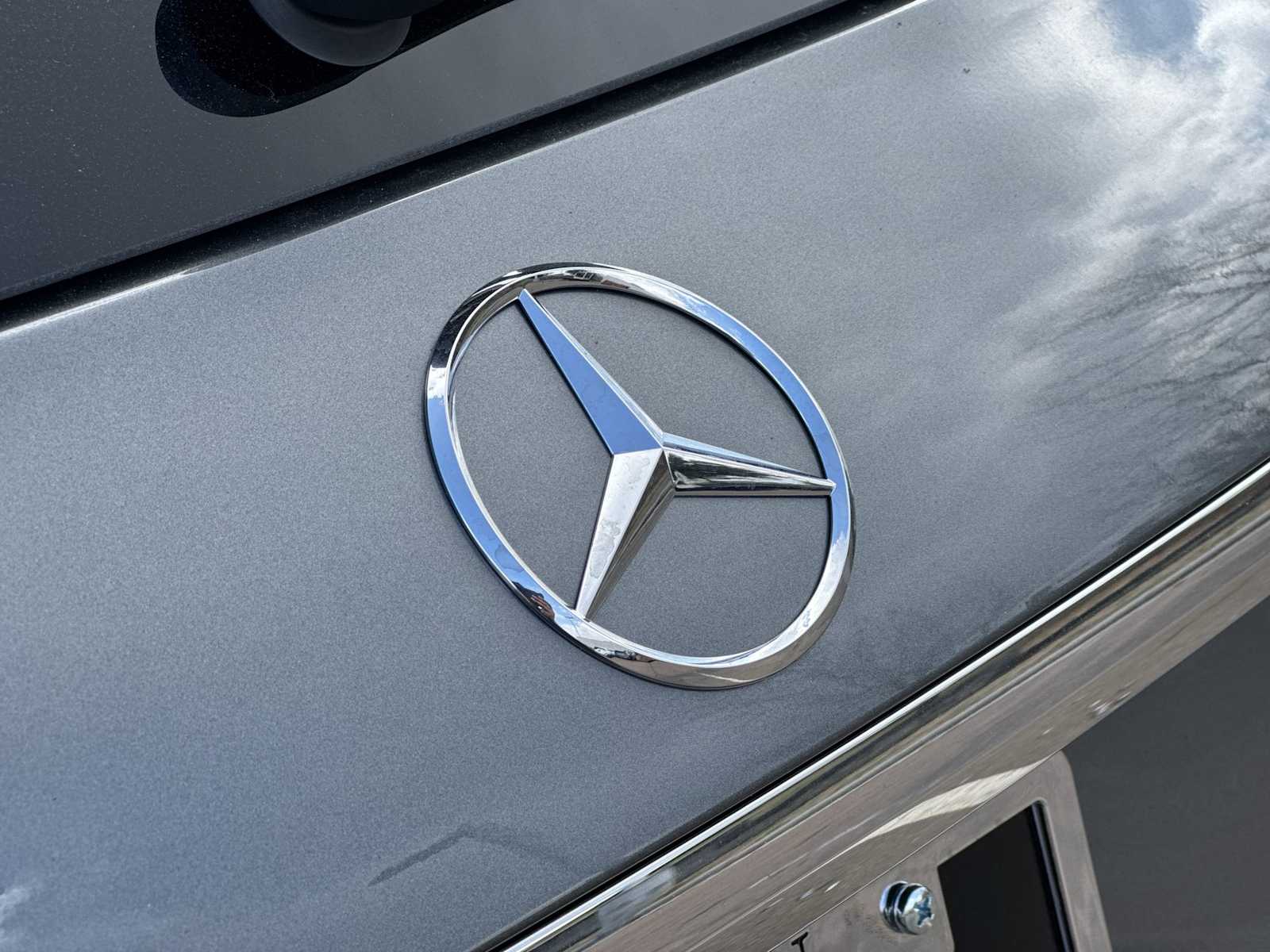 Thumbnail: 2026 Mercedes-Benz GLE - 10