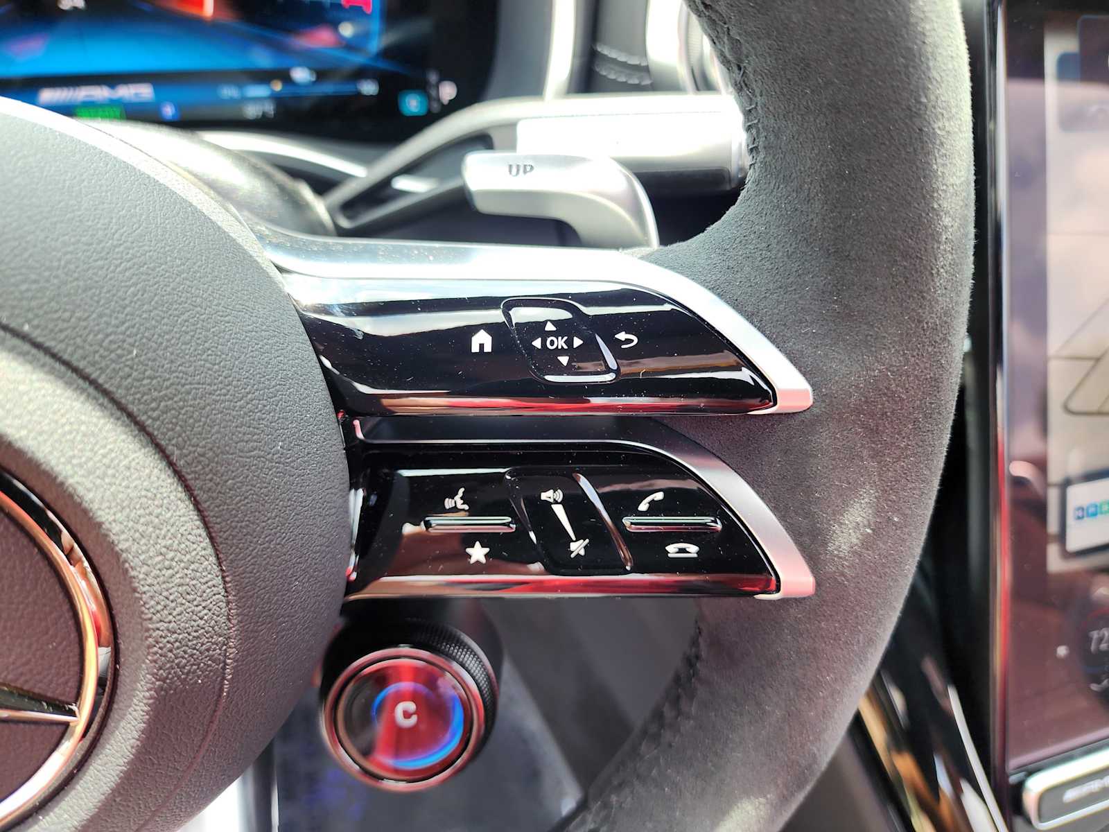 Thumbnail: 2025 Mercedes-Benz SL-Class - 21