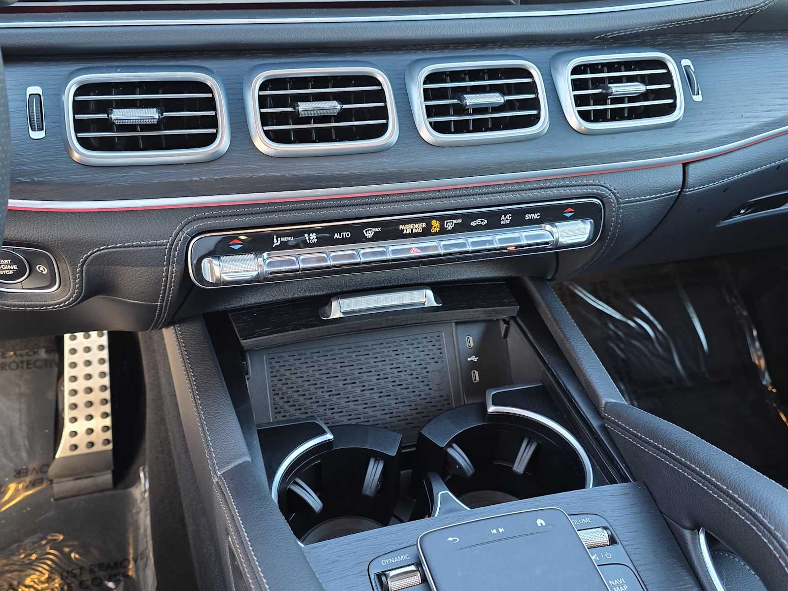 Thumbnail: 2025 Mercedes-Benz GLS - 22