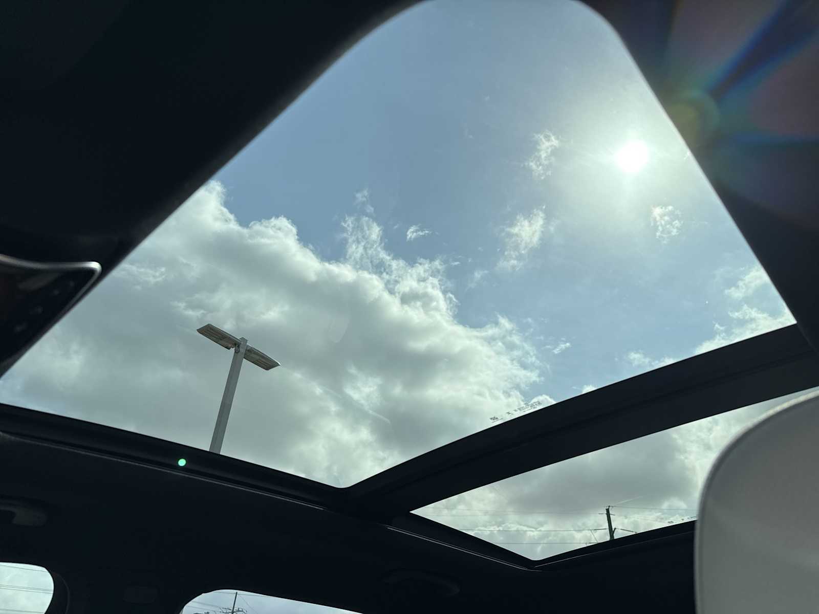 Thumbnail: 2026 Mercedes-Benz GLC - 17