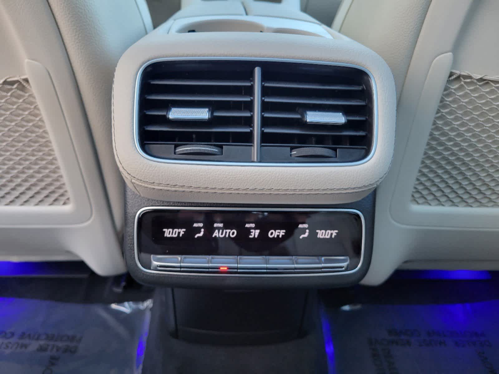 Thumbnail: 2025 Mercedes-Benz GLS - 6