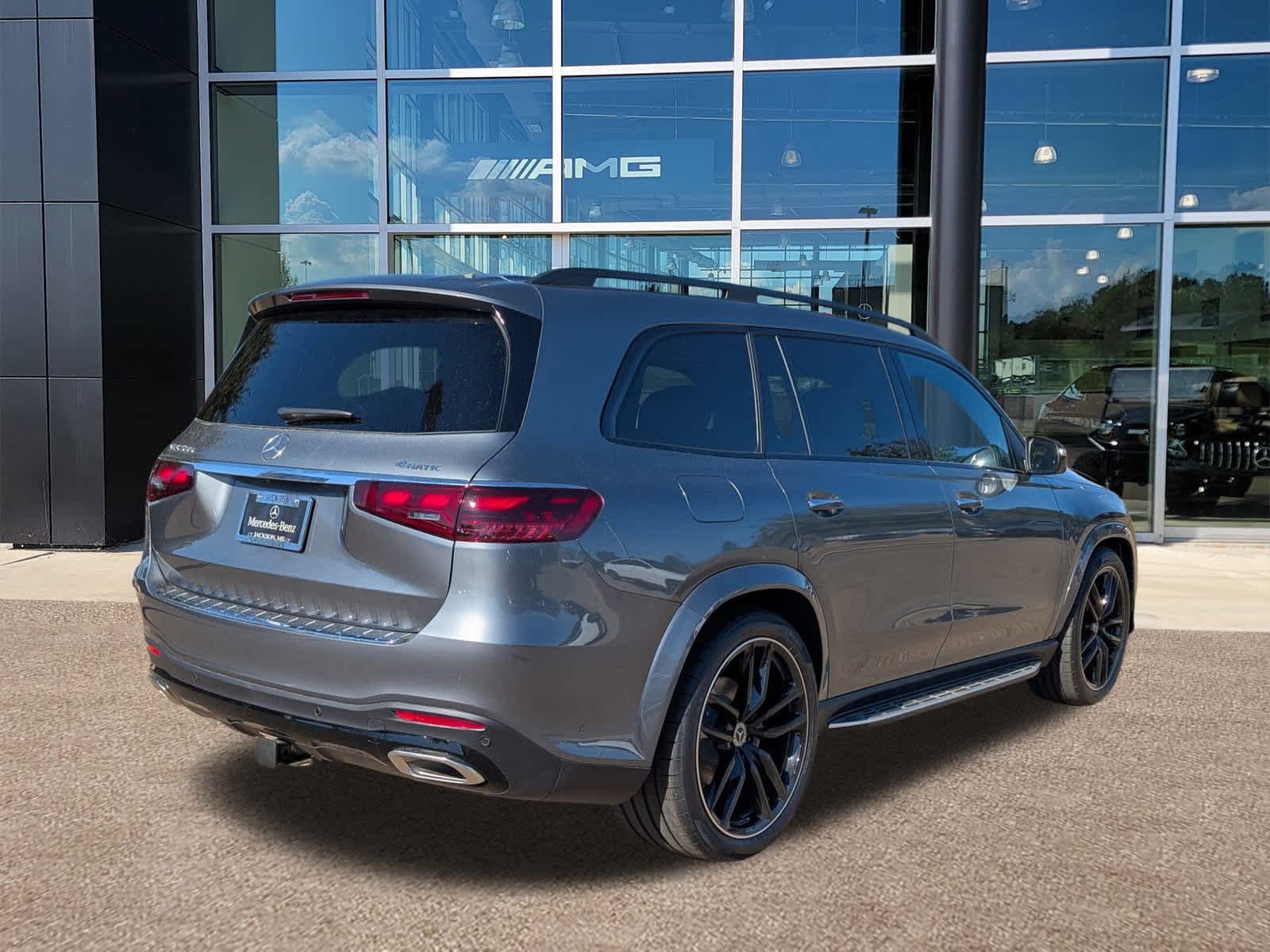 Thumbnail: 2026 Mercedes-Benz GLS - 4