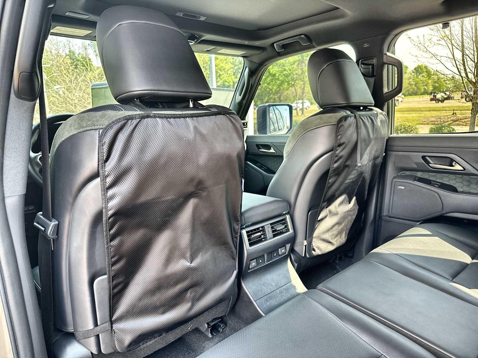 Thumbnail: 2025 Lexus GX - 18