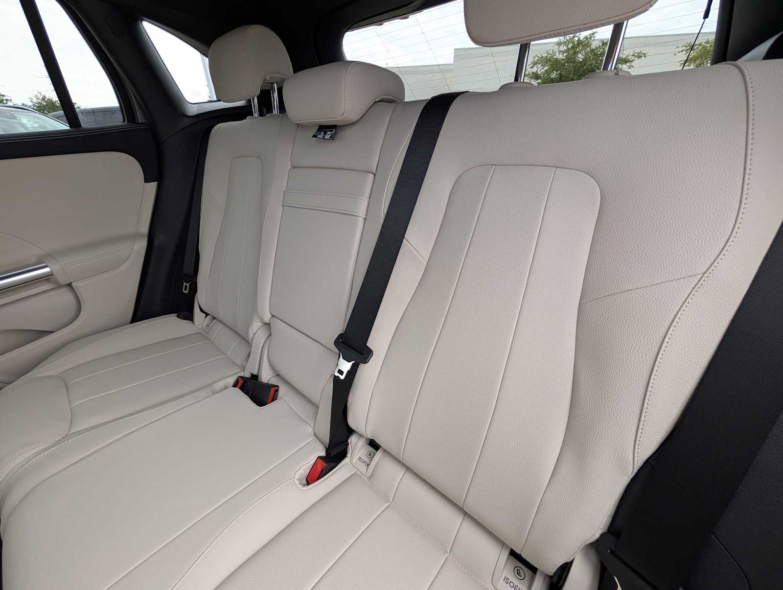 Thumbnail: 2026 Mercedes-Benz GLA - 24