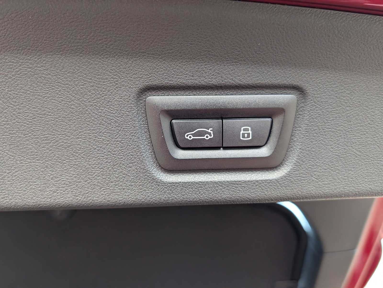 Thumbnail: 2025 BMW 4 Series - 28