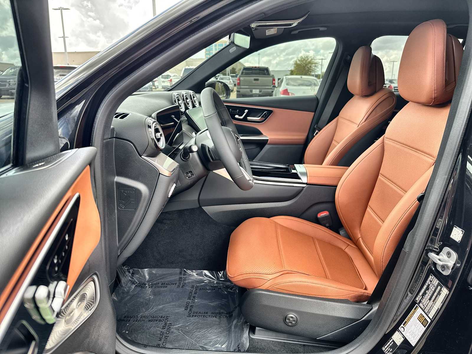 Thumbnail: 2026 Mercedes-Benz GLC - 2