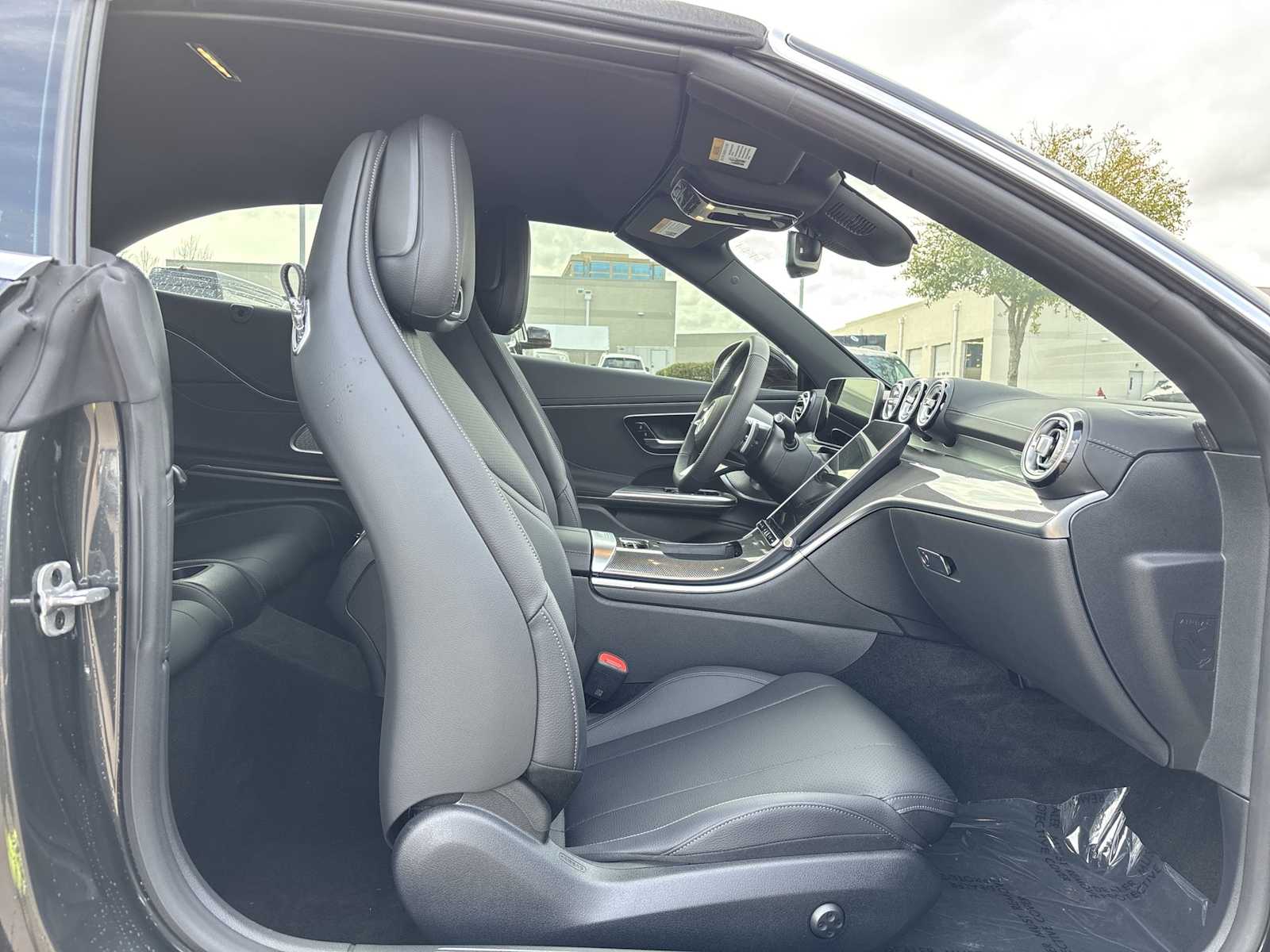 Thumbnail: 2026 Mercedes-Benz CLE - 19