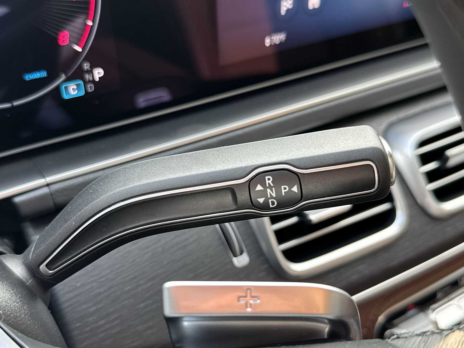 Thumbnail: 2026 Mercedes-Benz GLE - 22