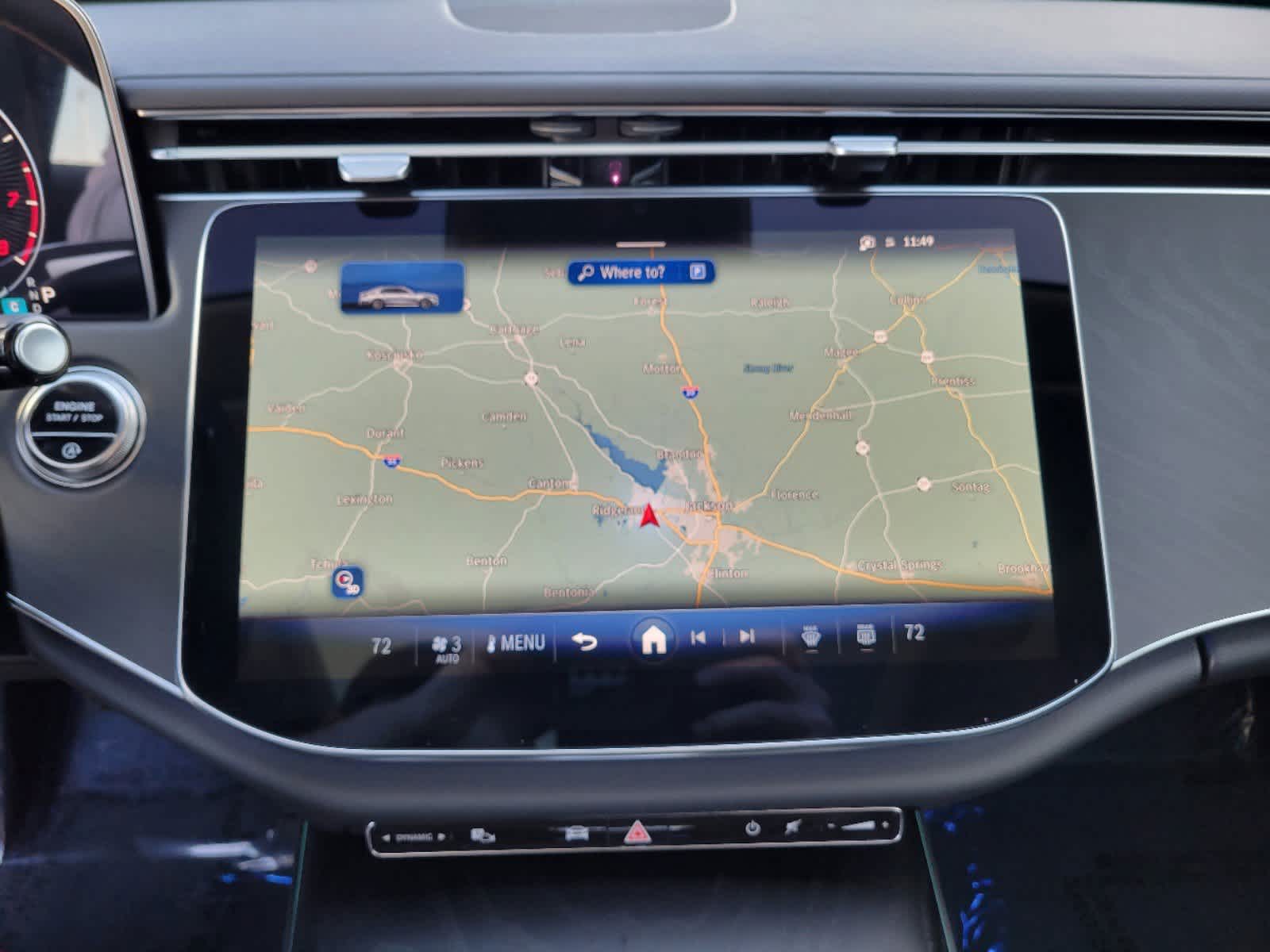 Thumbnail: 2025 Mercedes-Benz E-Class - 3