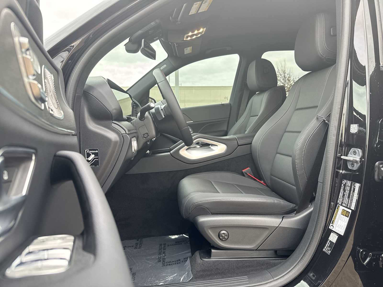 Thumbnail: 2026 Mercedes-Benz GLE - 2