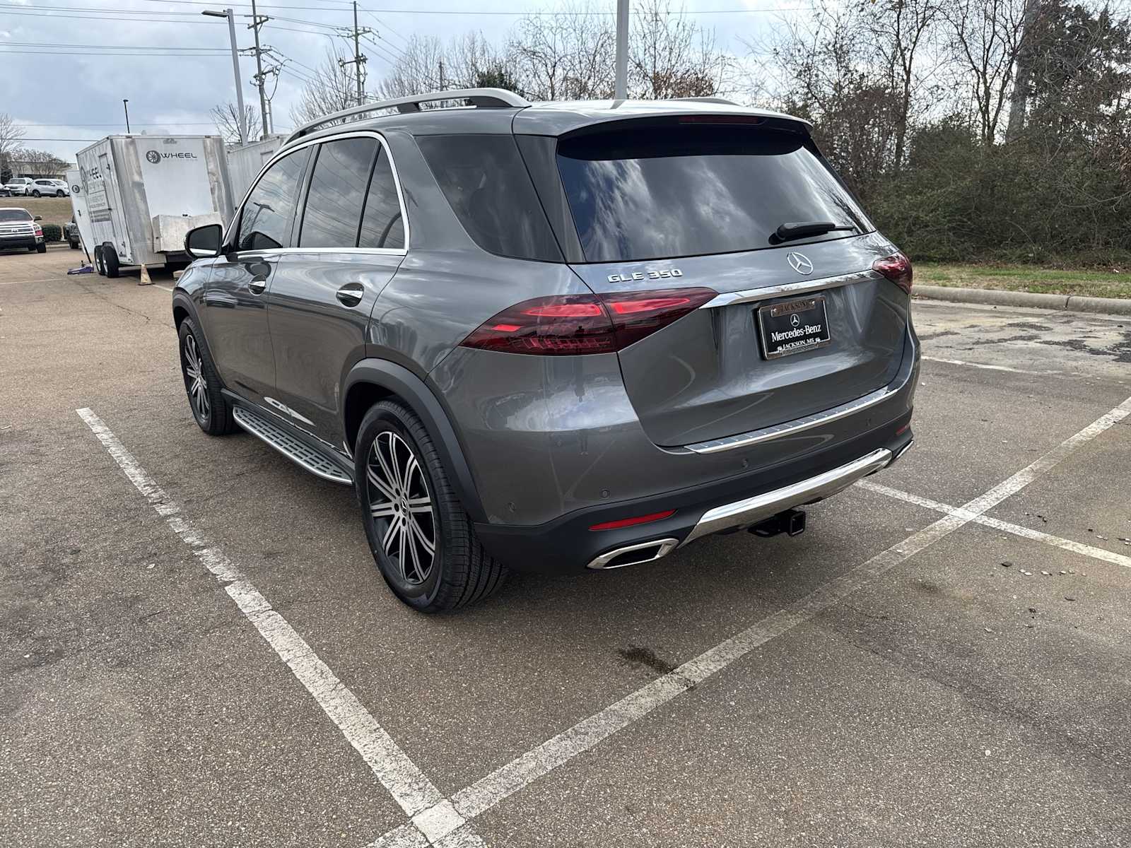 Thumbnail: 2026 Mercedes-Benz GLE - 4