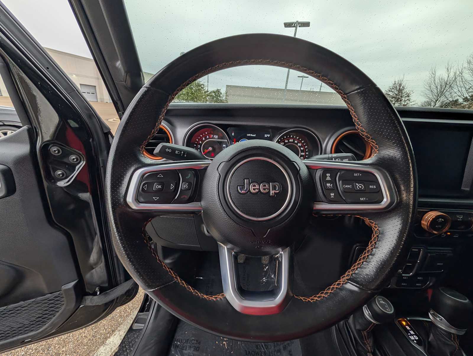 Thumbnail: 2021 Jeep Gladiator - 10