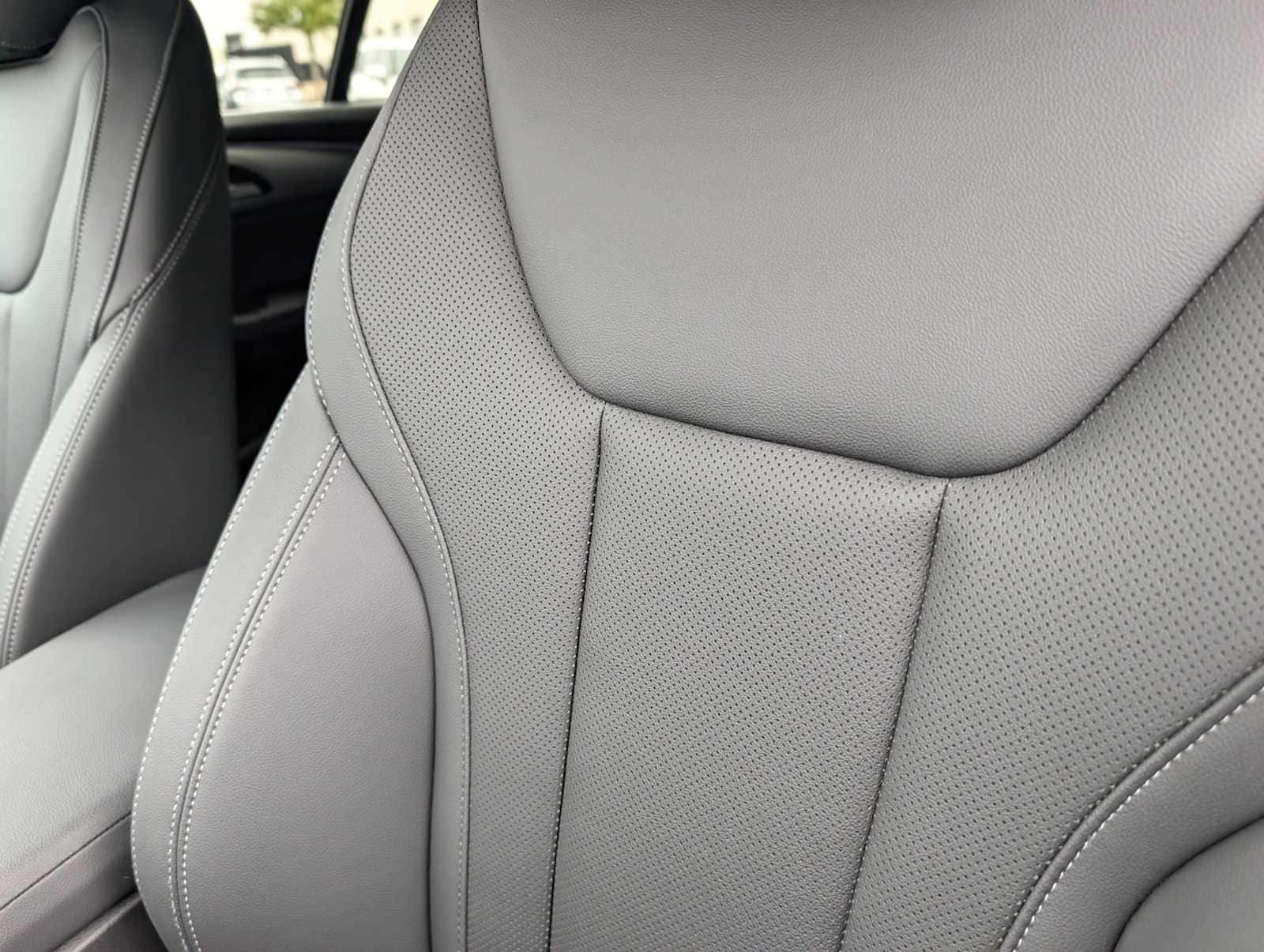 Thumbnail: 2025 BMW X4 - 20