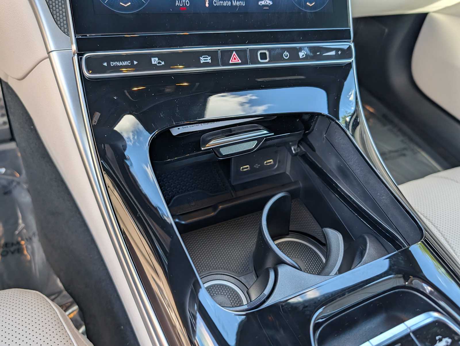 Thumbnail: 2026 Mercedes-Benz CLE - 15