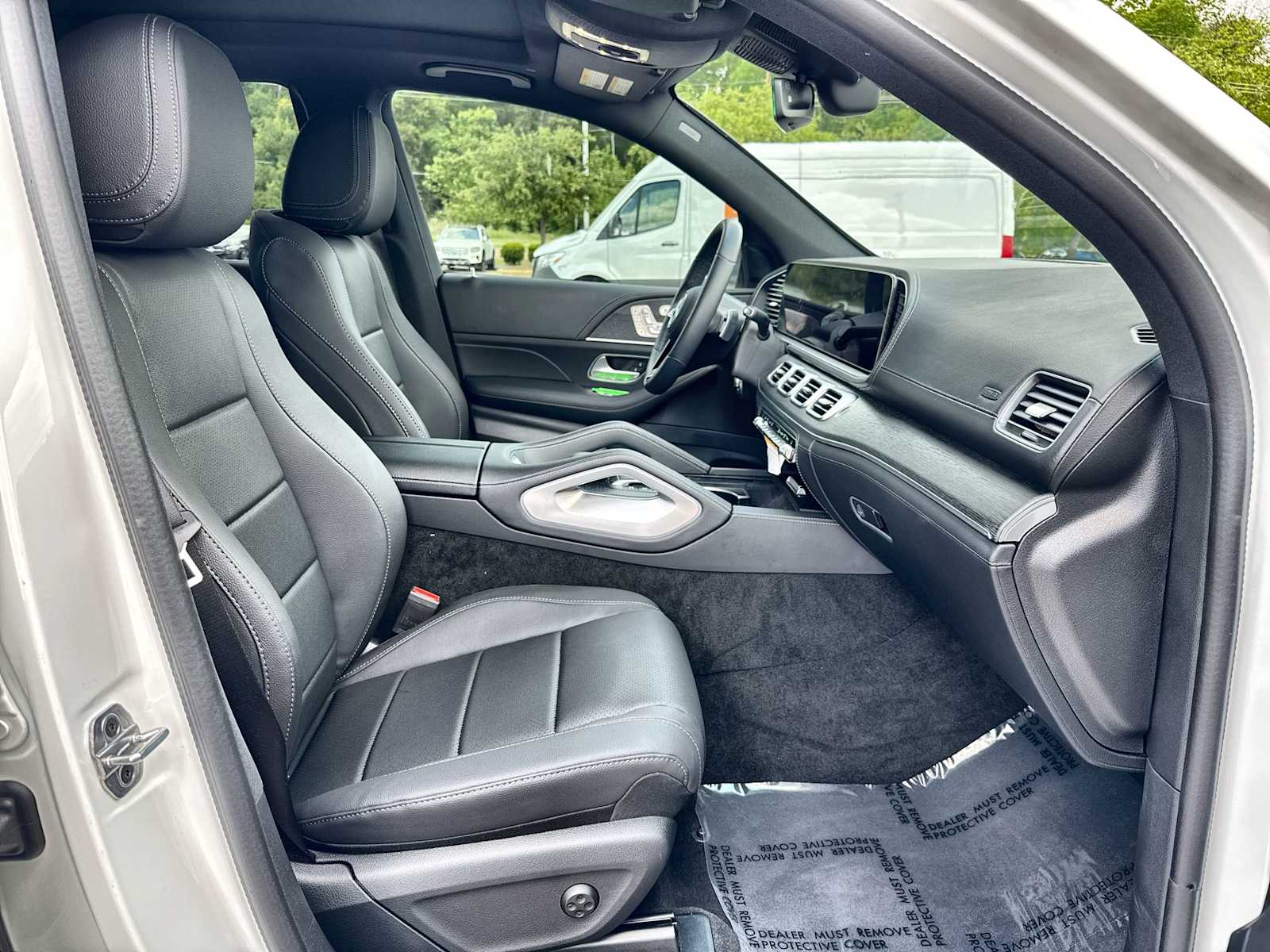 Thumbnail: 2026 Mercedes-Benz GLE - 9