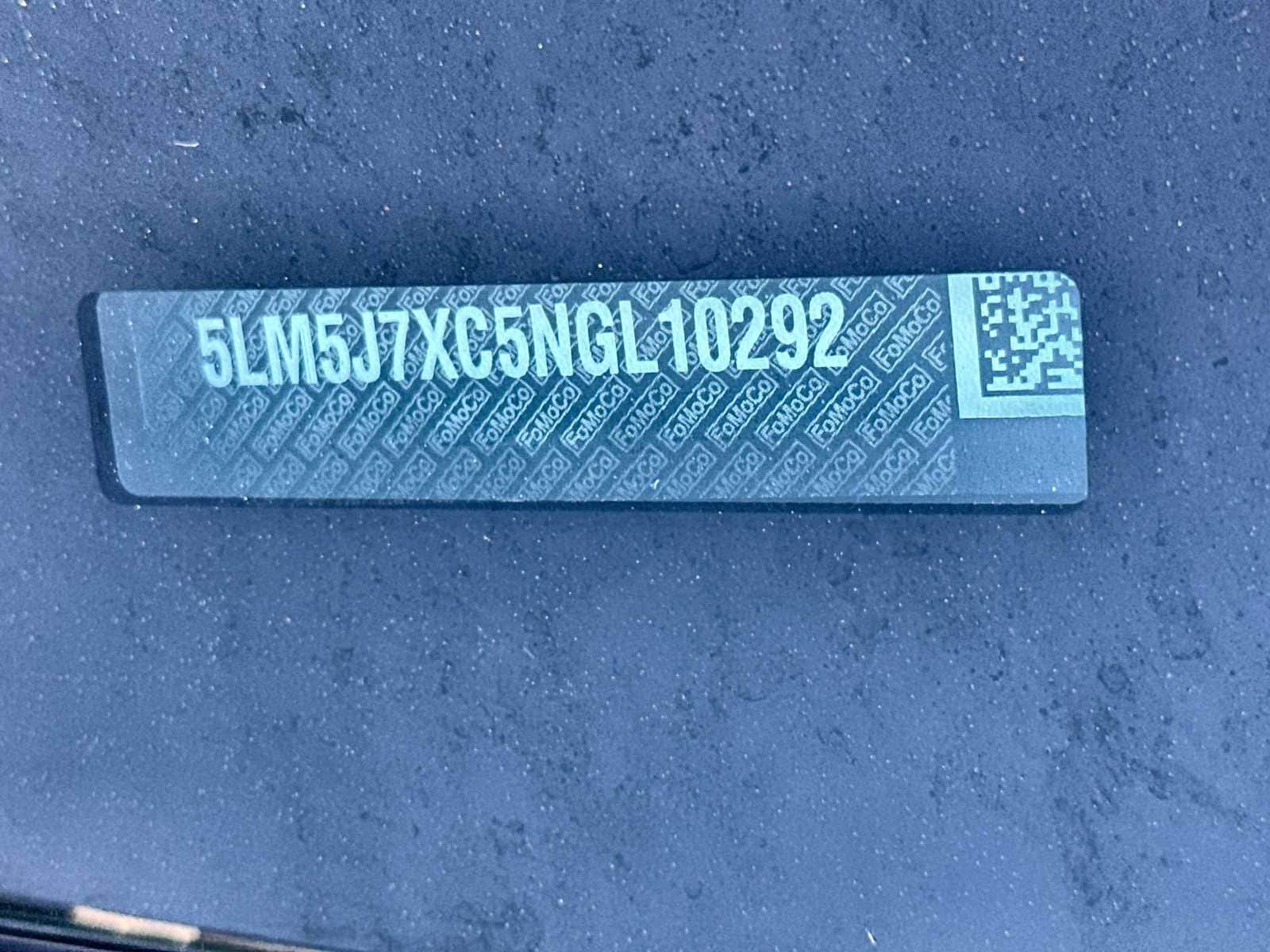 Thumbnail: 2022 Lincoln Aviator - 25