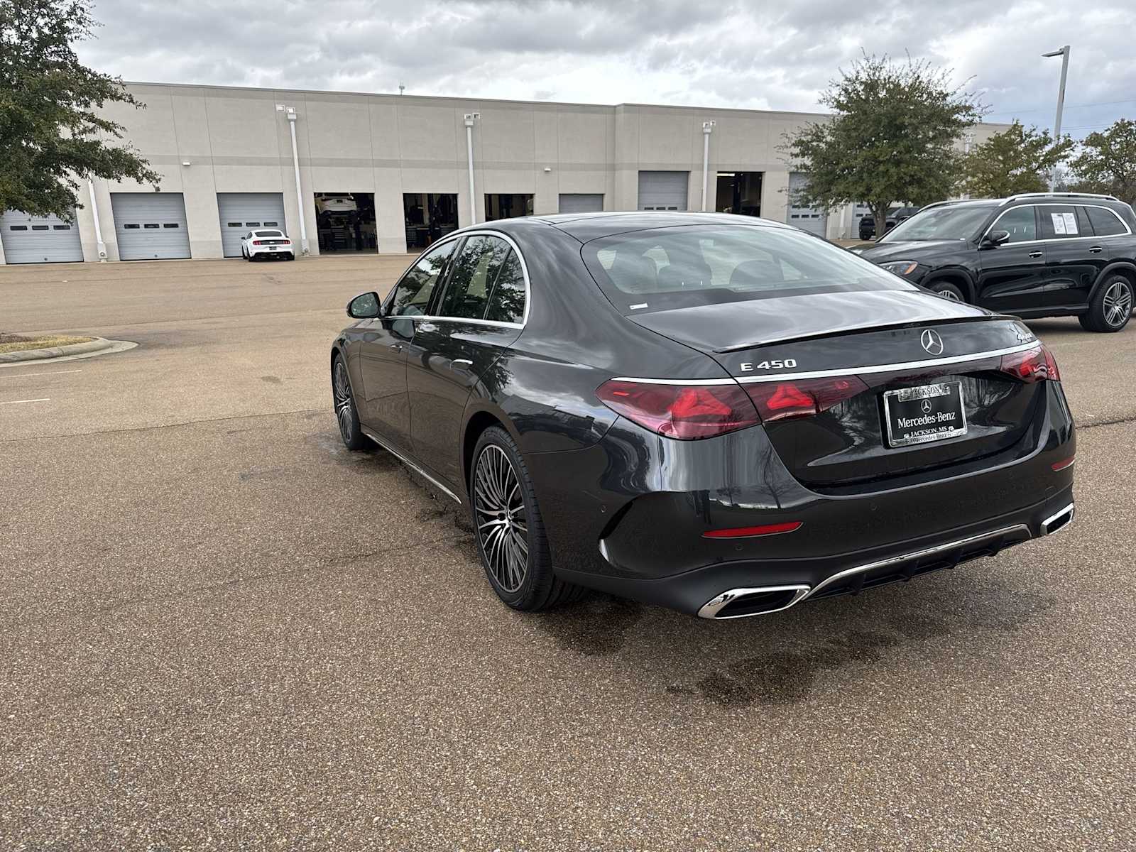 Thumbnail: 2026 Mercedes-Benz E-Class - 4