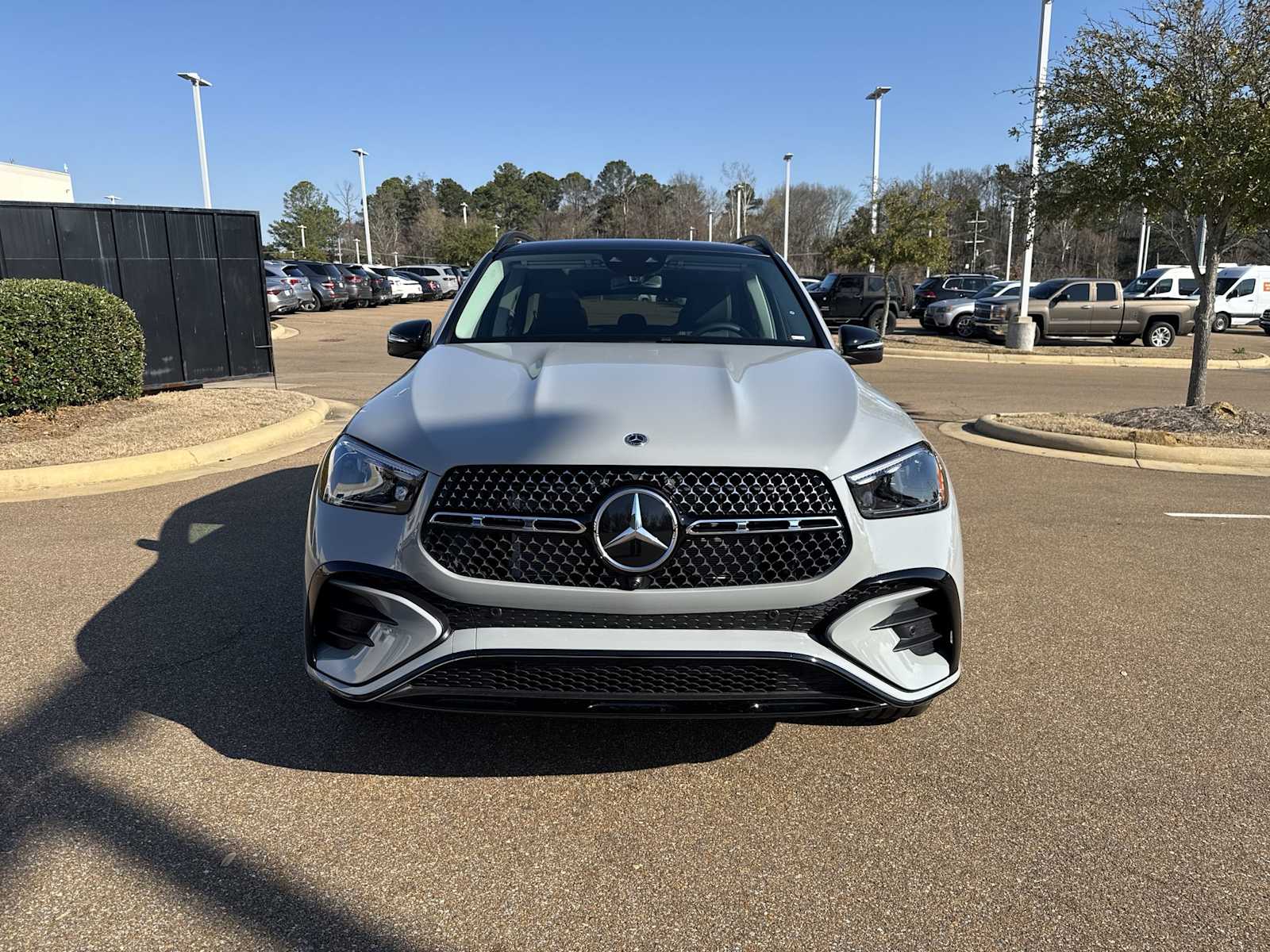 Thumbnail: 2026 Mercedes-Benz GLE - 9