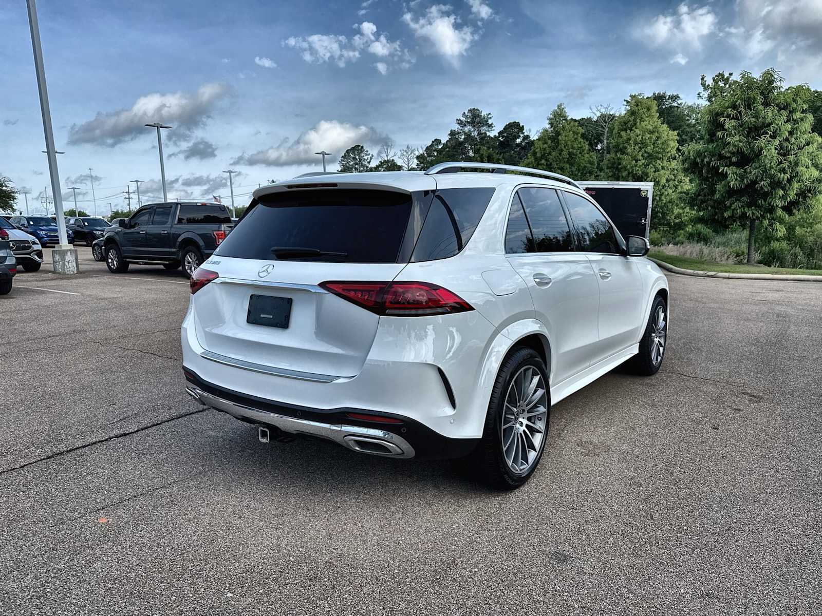 Thumbnail: 2023 Mercedes-Benz GLE - 8