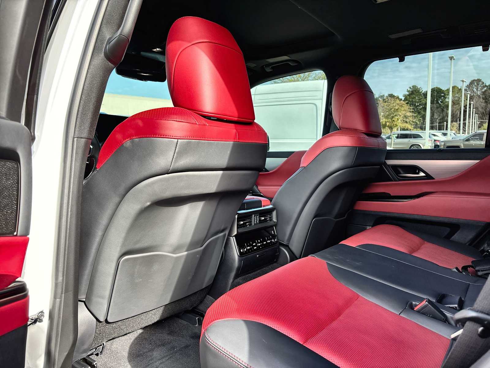 Thumbnail: 2025 Lexus LX - 18