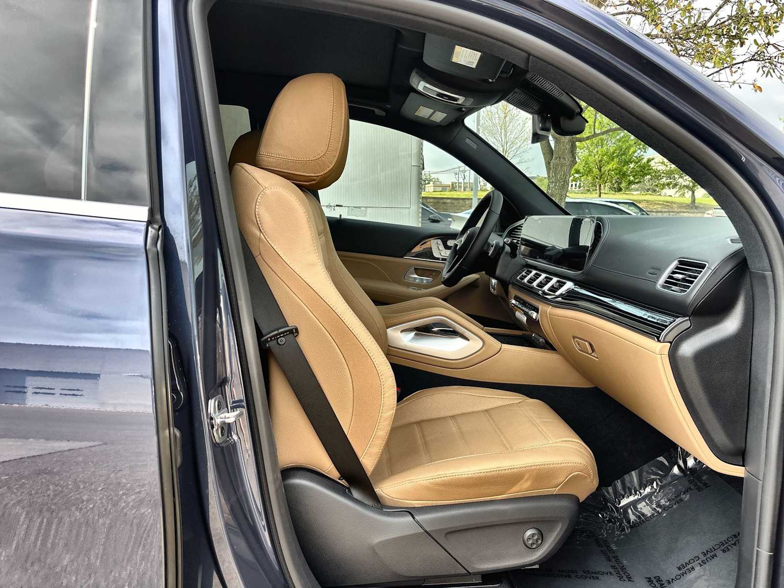 Thumbnail: 2026 Mercedes-Benz GLE - 9