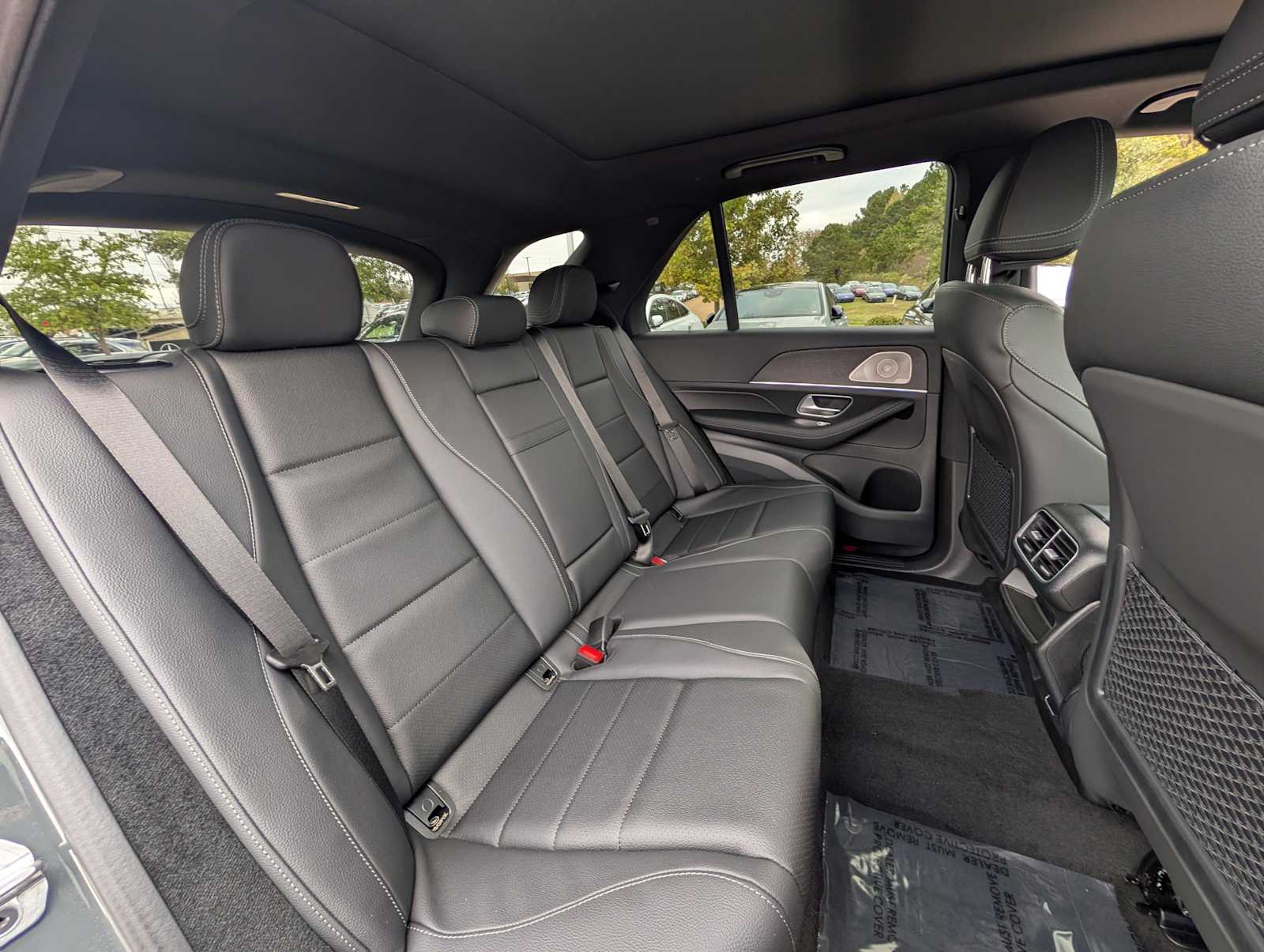 Thumbnail: 2026 Mercedes-Benz GLE - 21