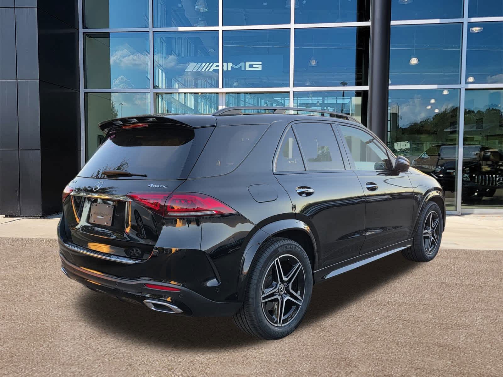 Thumbnail: 2023 Mercedes-Benz GLE - 3