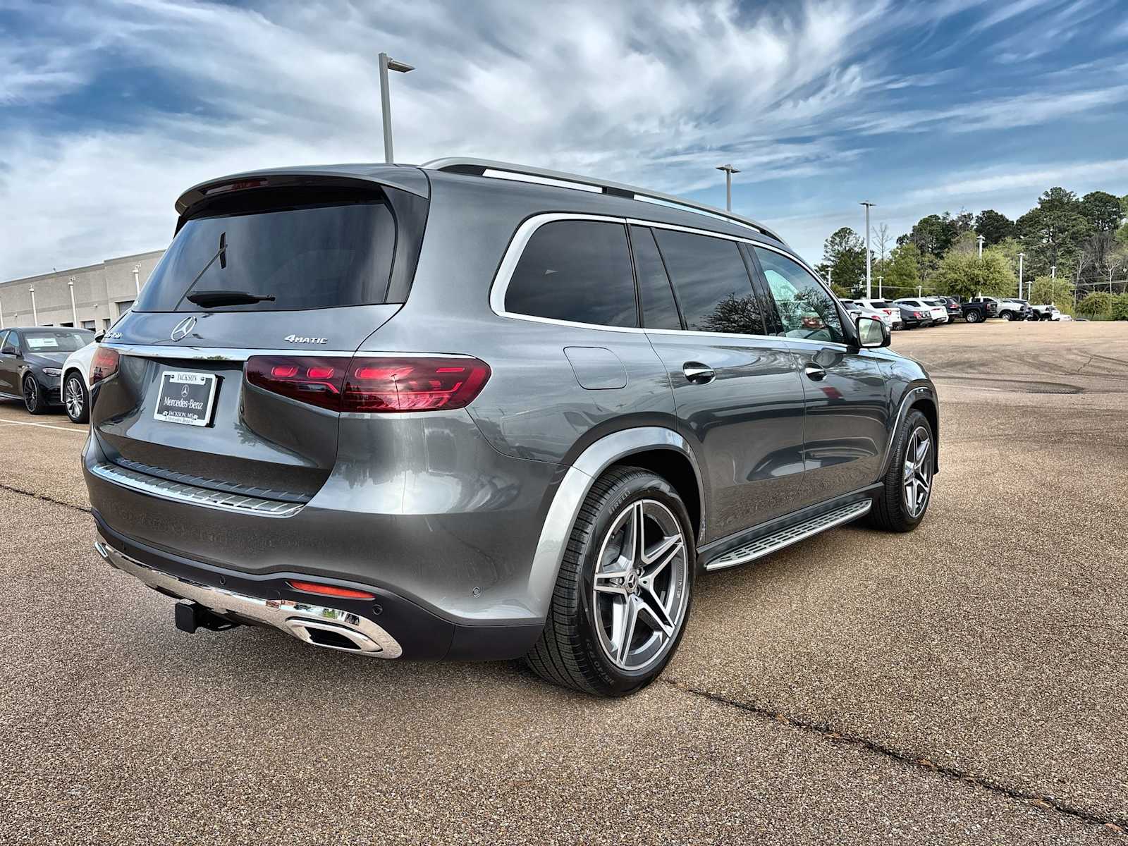 Thumbnail: 2026 Mercedes-Benz GLS - 8