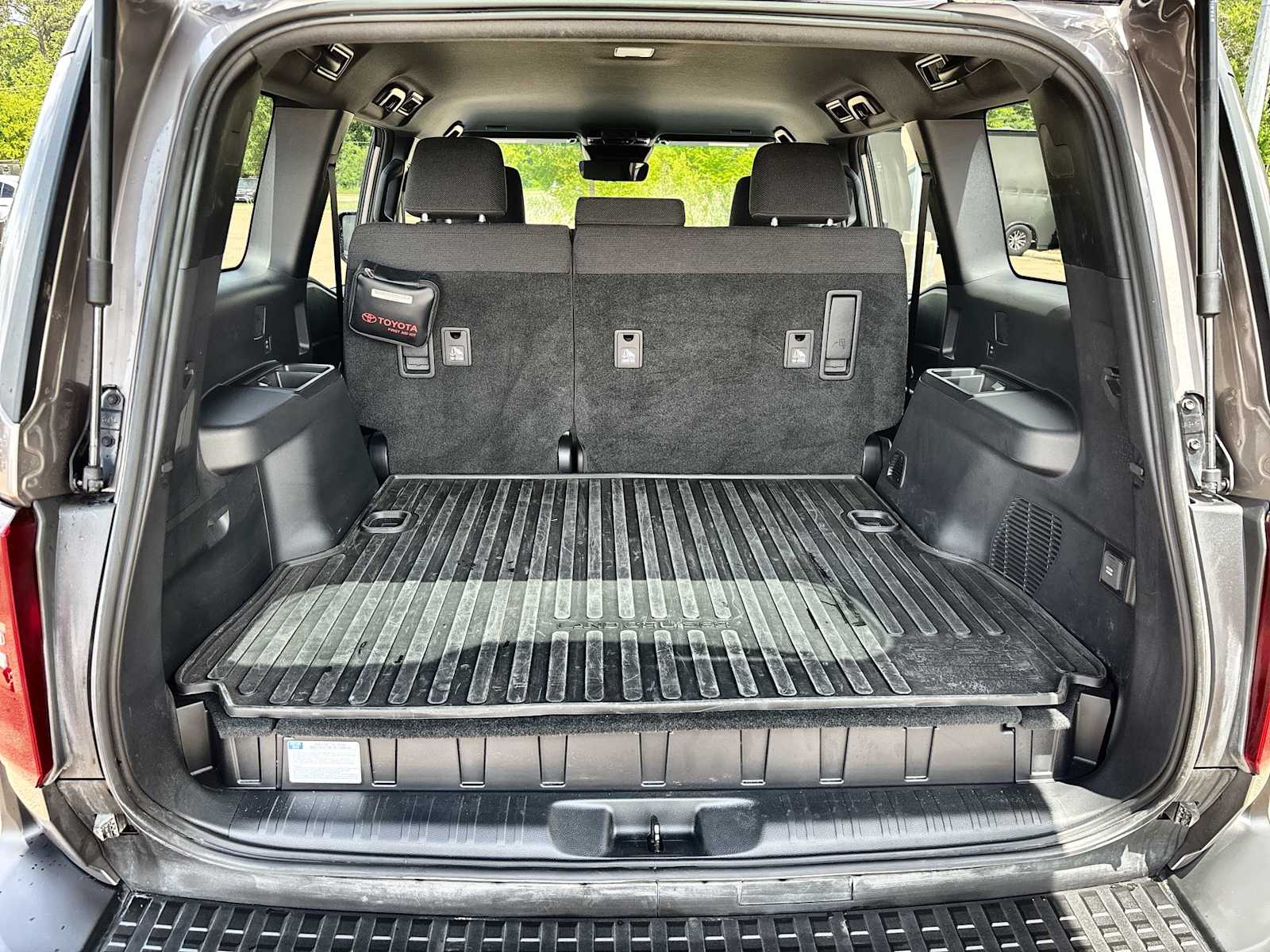 Thumbnail: 2025 Toyota Land Cruiser - 17
