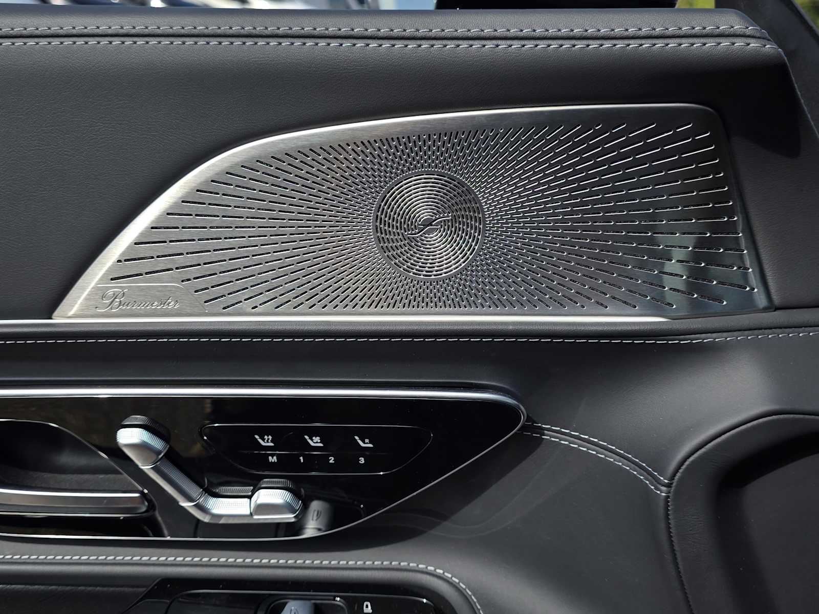 Thumbnail: 2026 Mercedes-Benz AMG GT - 22