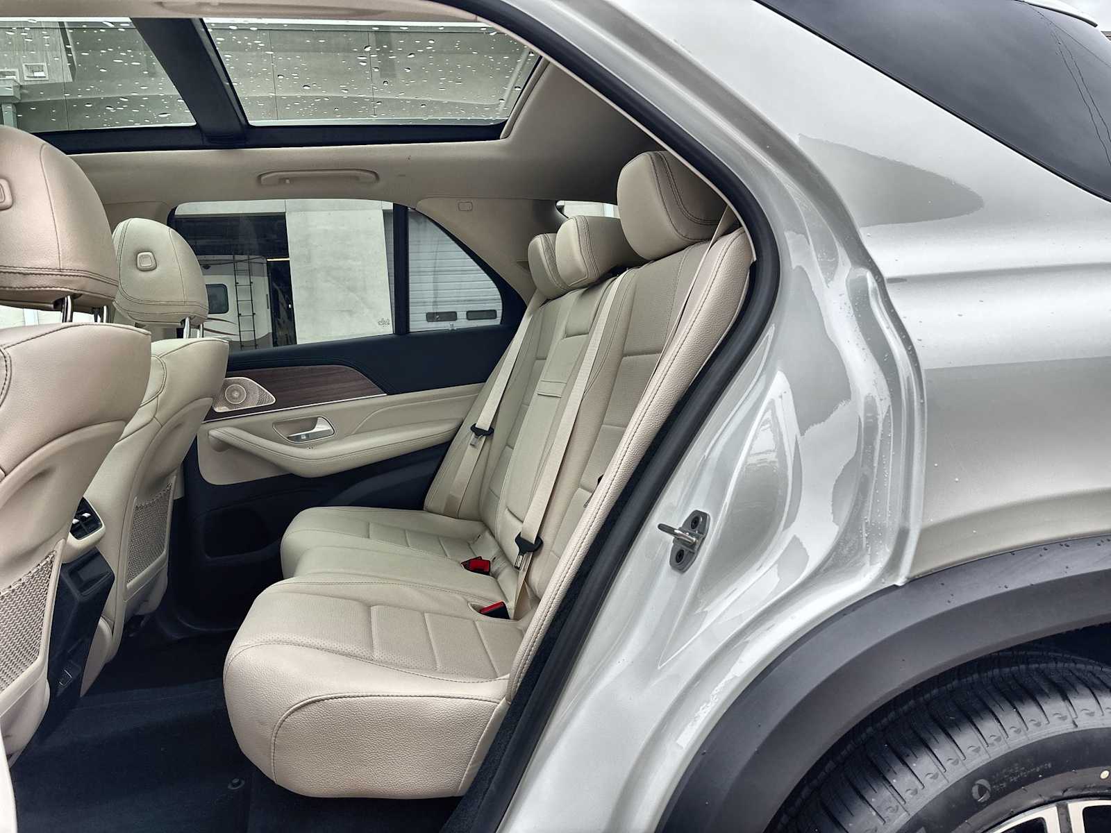 Thumbnail: 2026 Mercedes-Benz GLE - 4