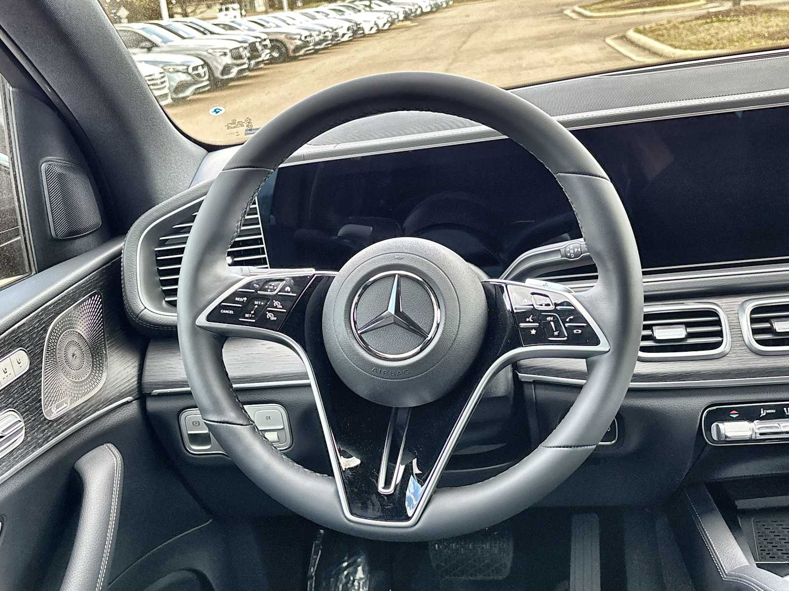 Thumbnail: 2026 Mercedes-Benz GLE - 21