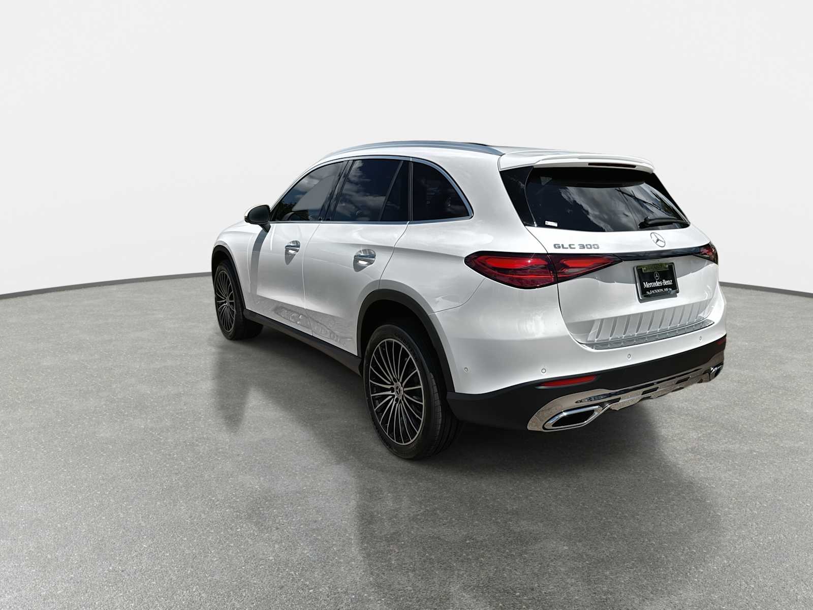 Thumbnail: 2026 Mercedes-Benz GLC - 6